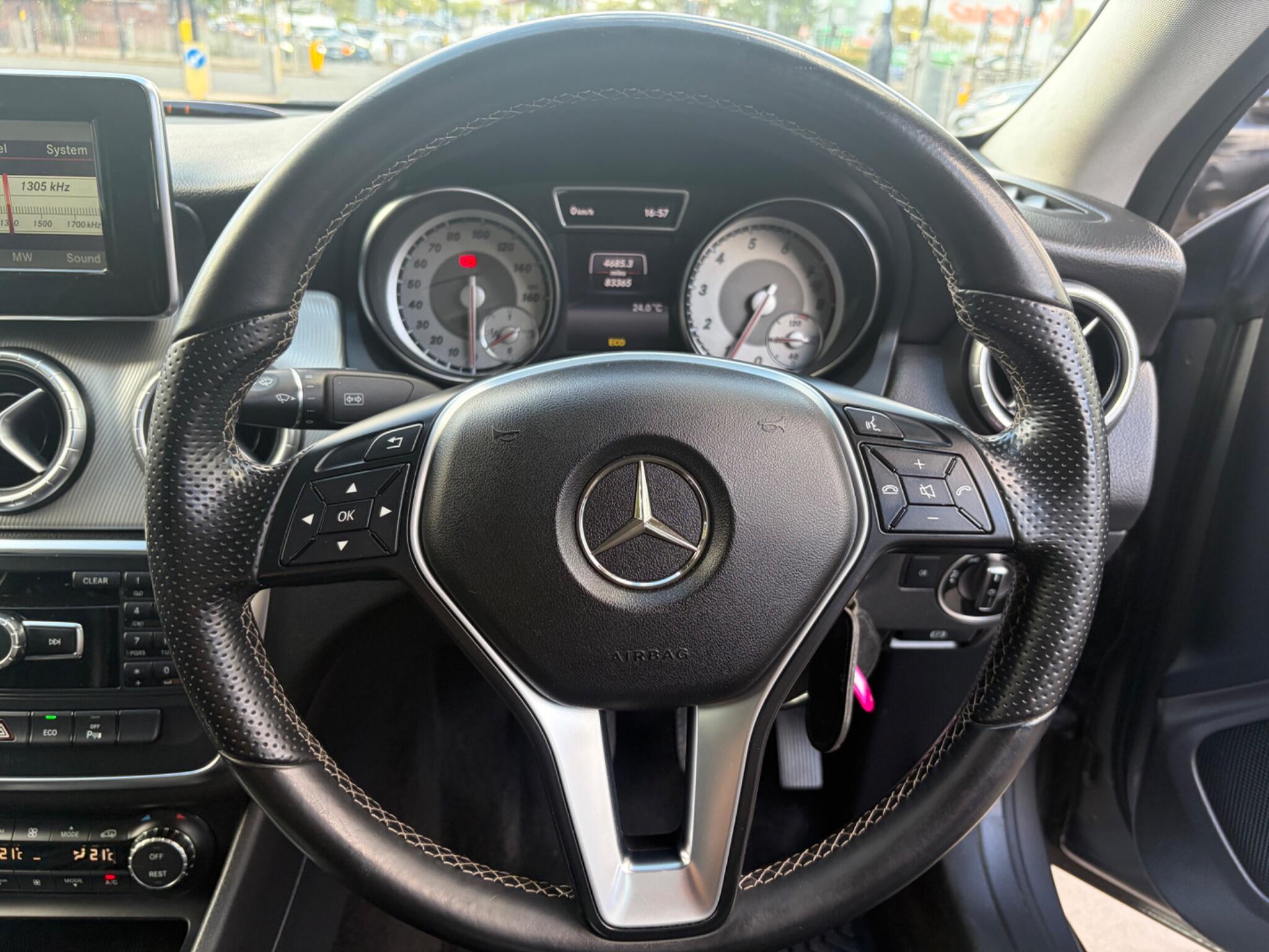 Mercedes-Benz Cla view 38