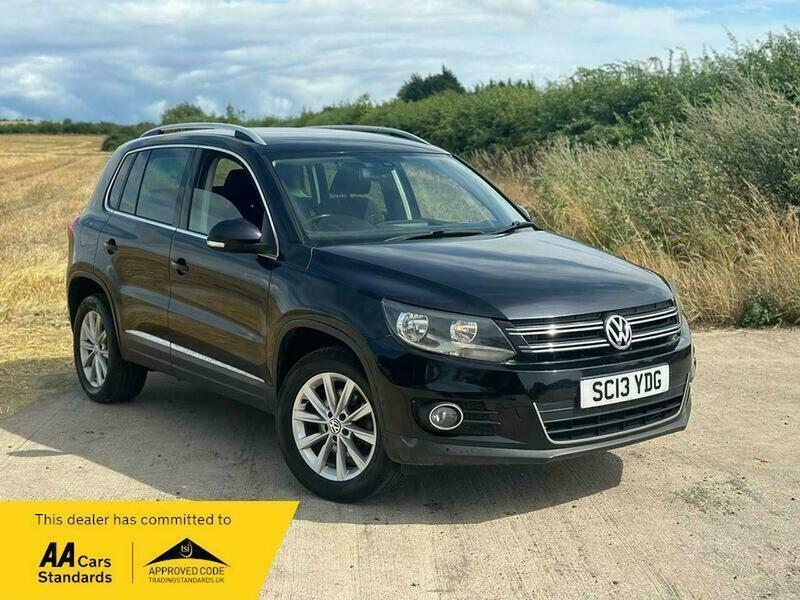 2013 Volkswagen Tiguan image 1
