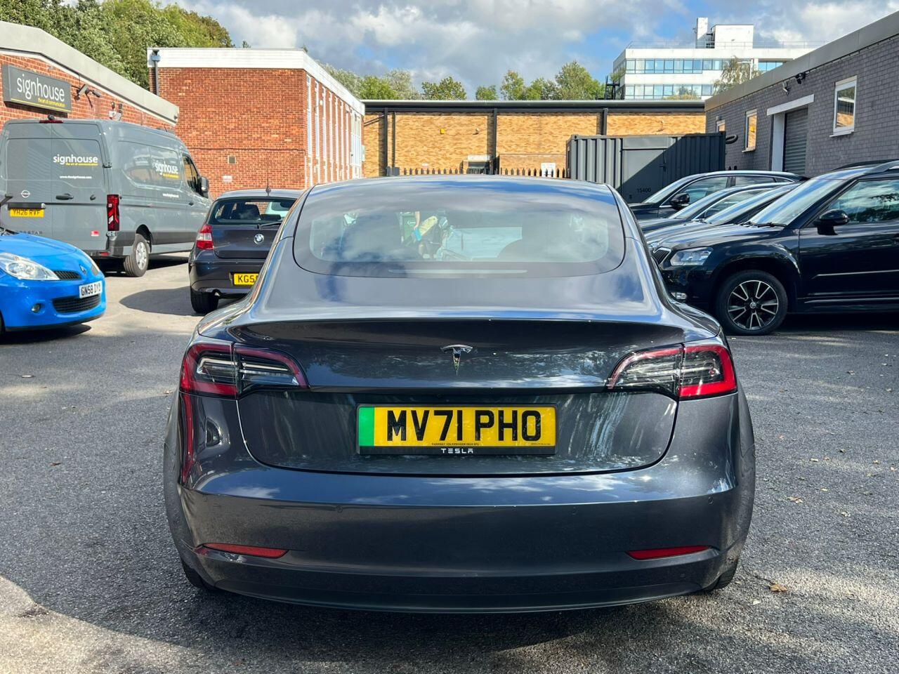 Tesla Model 3 view 13
