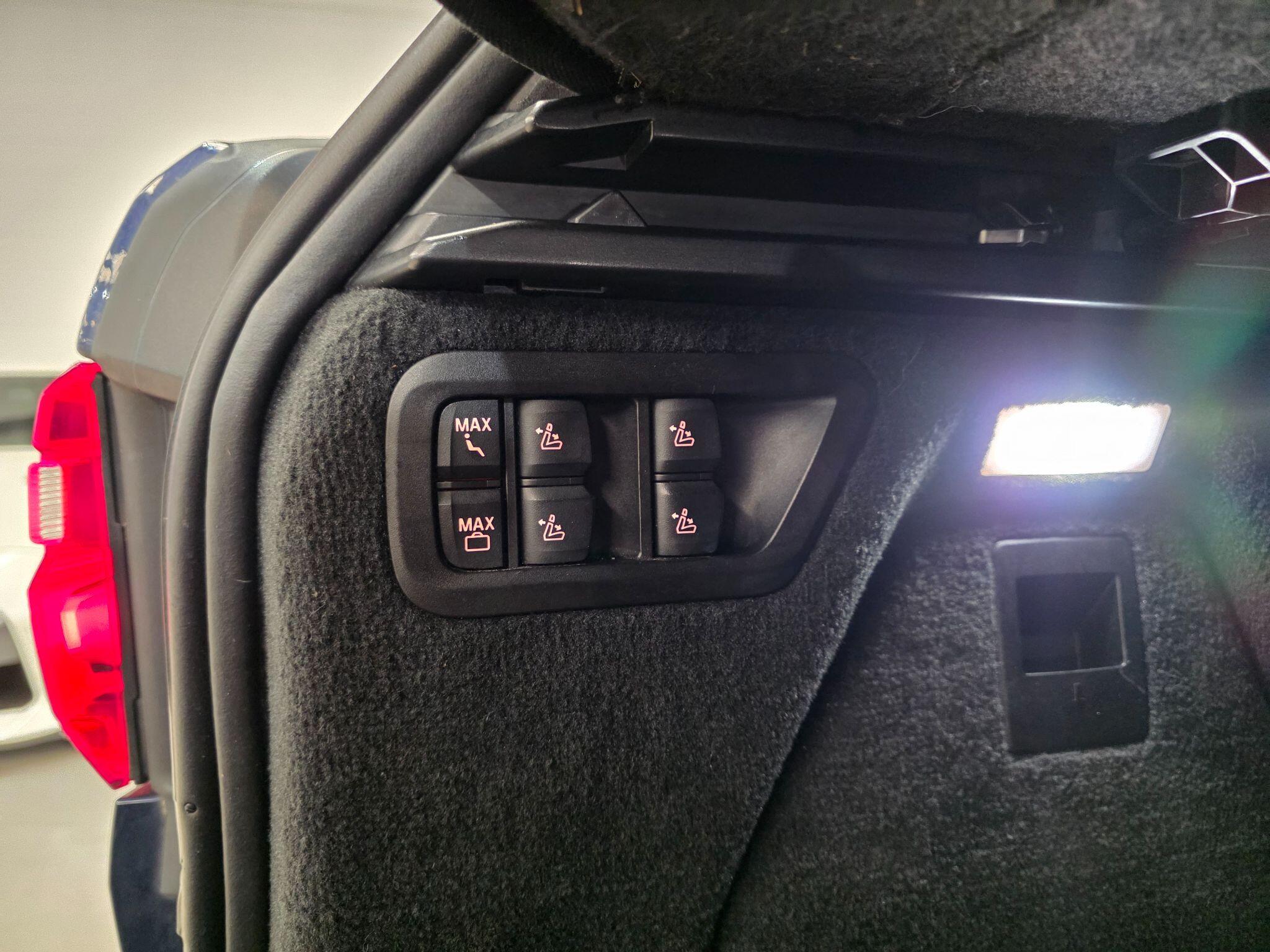 BMW X7 view 85
