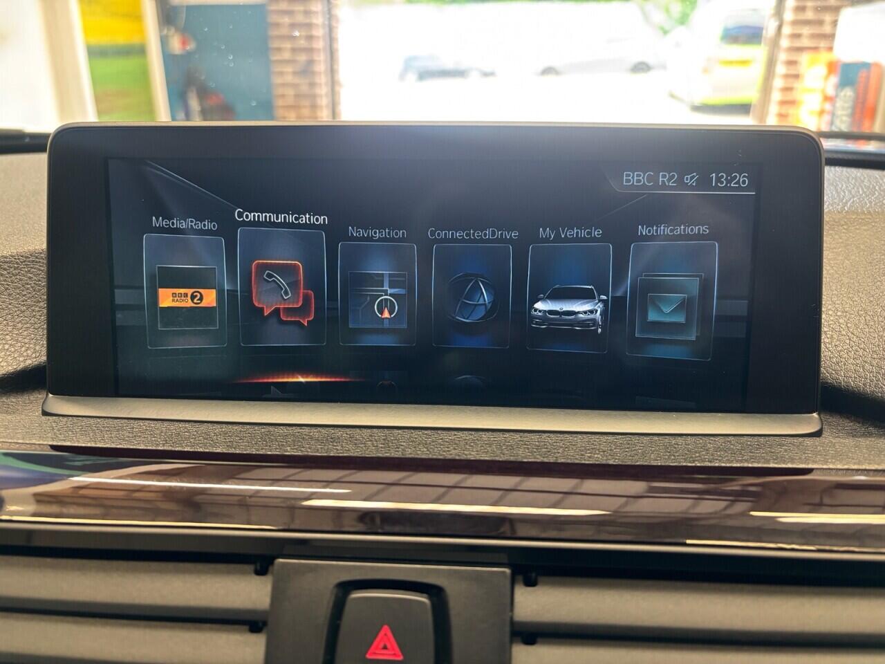BMW 3 Series view 30