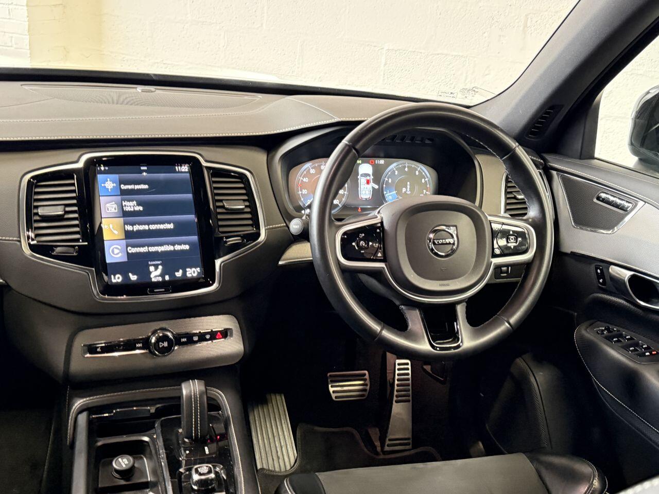 Volvo XC90 view 35