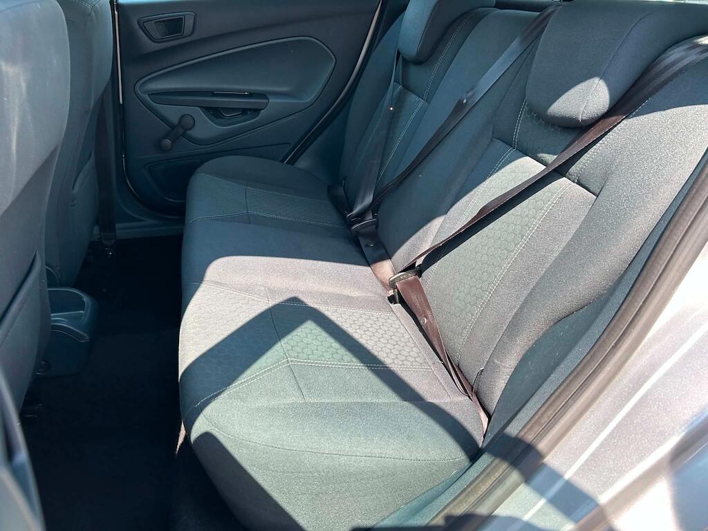 Ford Fiesta view 15