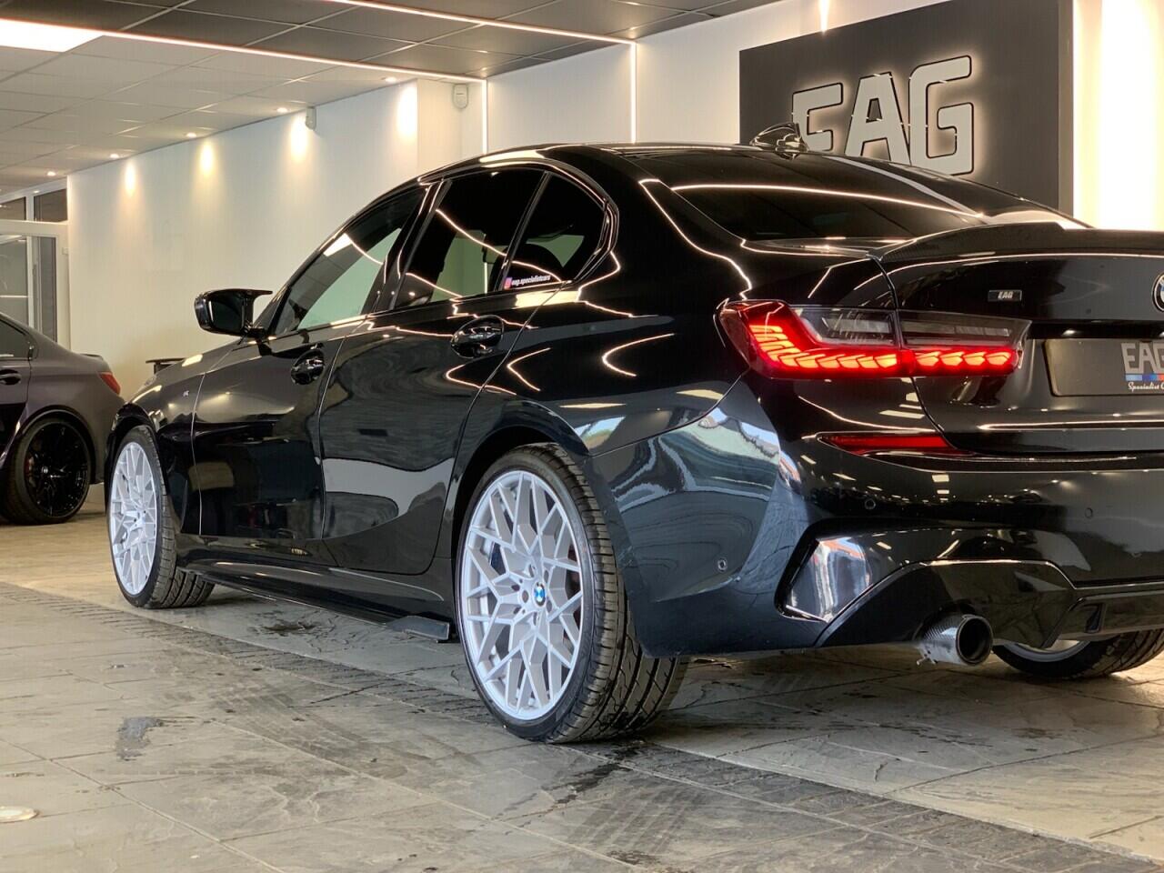 BMW 3 Series view 7