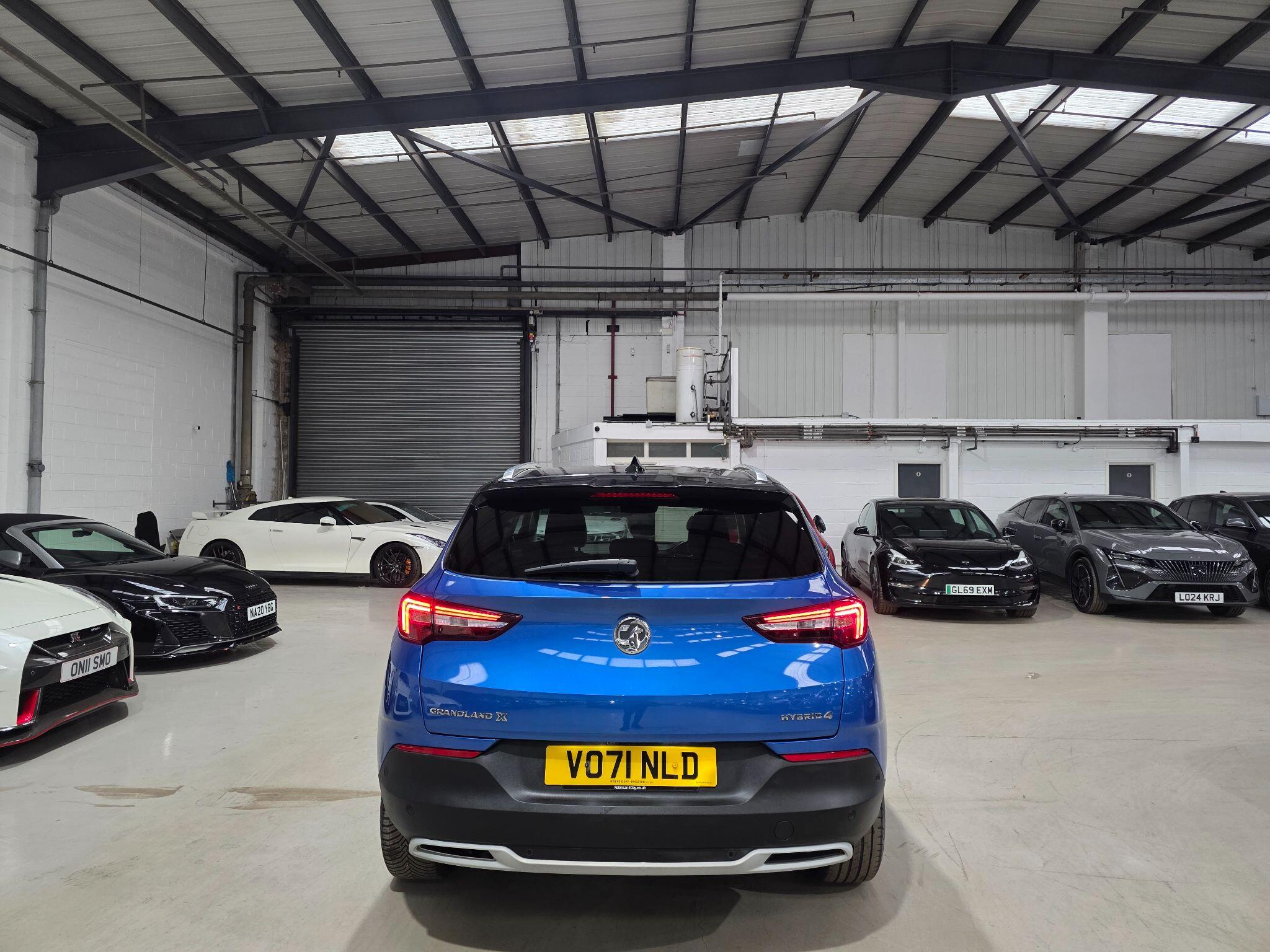 Vauxhall Grandland X view 4