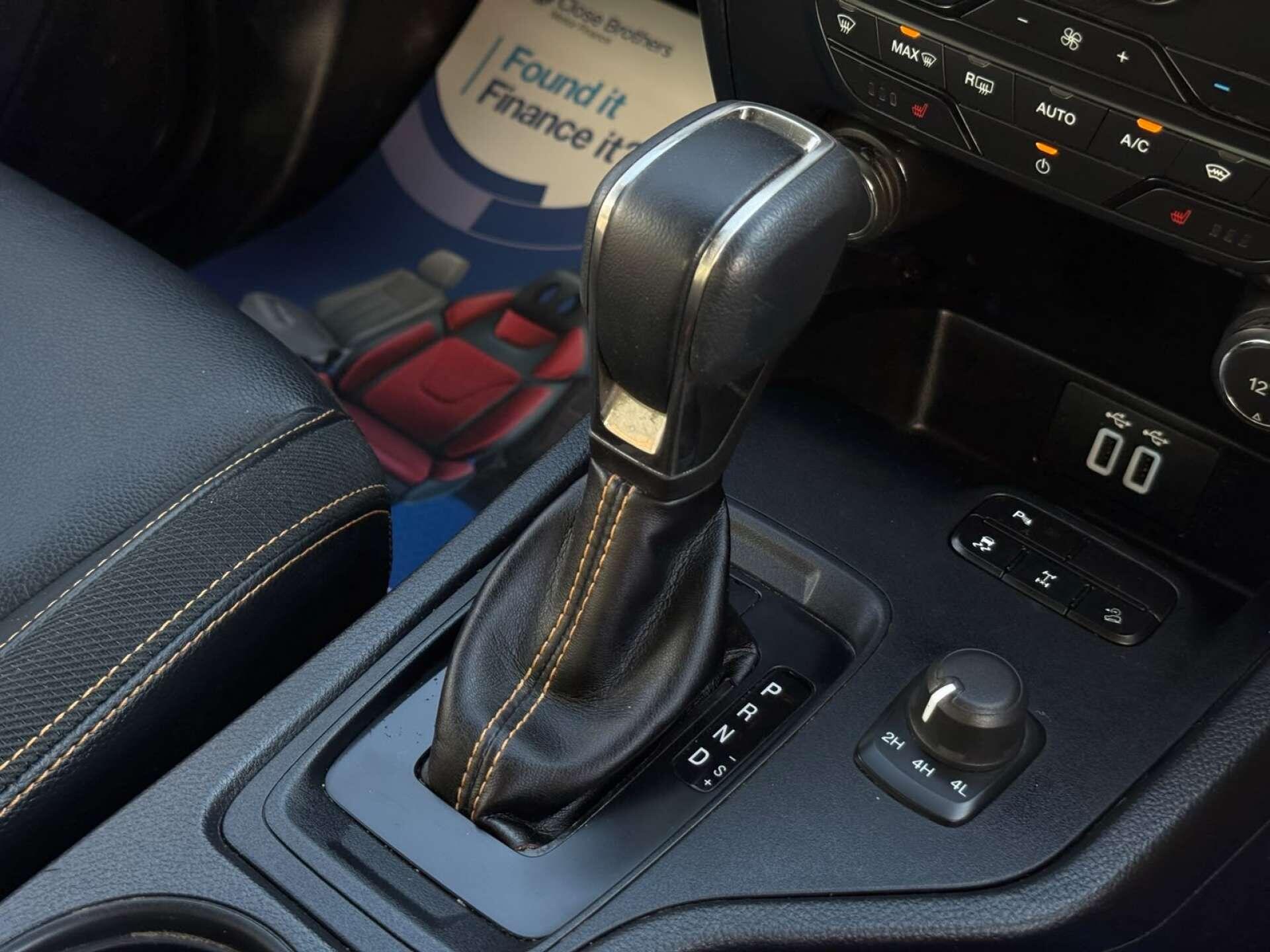 Ford Ranger view 65