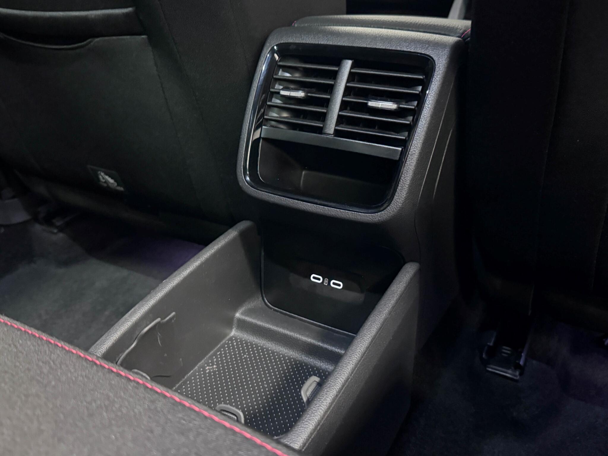 Skoda Octavia view 19