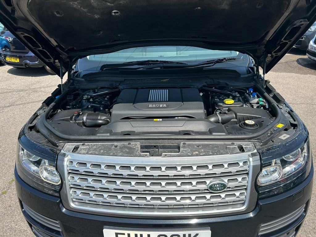 Land Rover Range Rover view 21