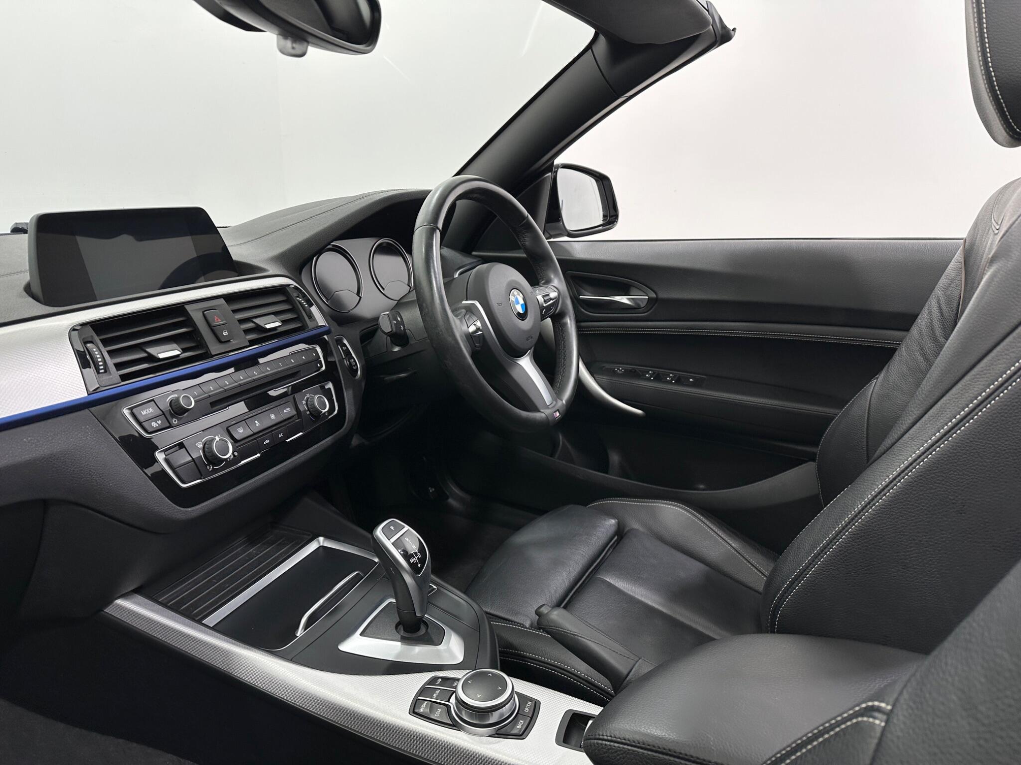 BMW 2 Series view 32