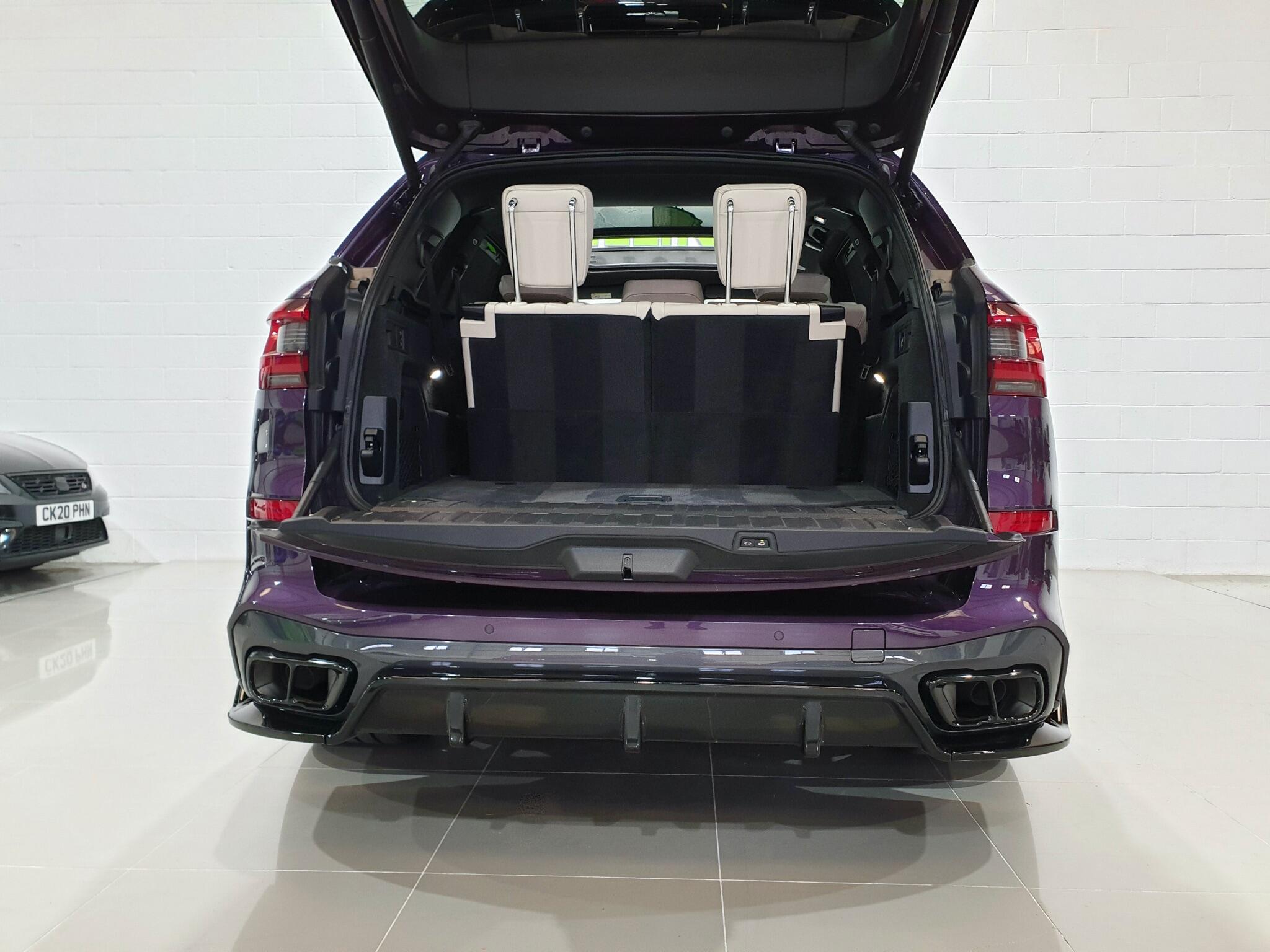 BMW X5 view 37