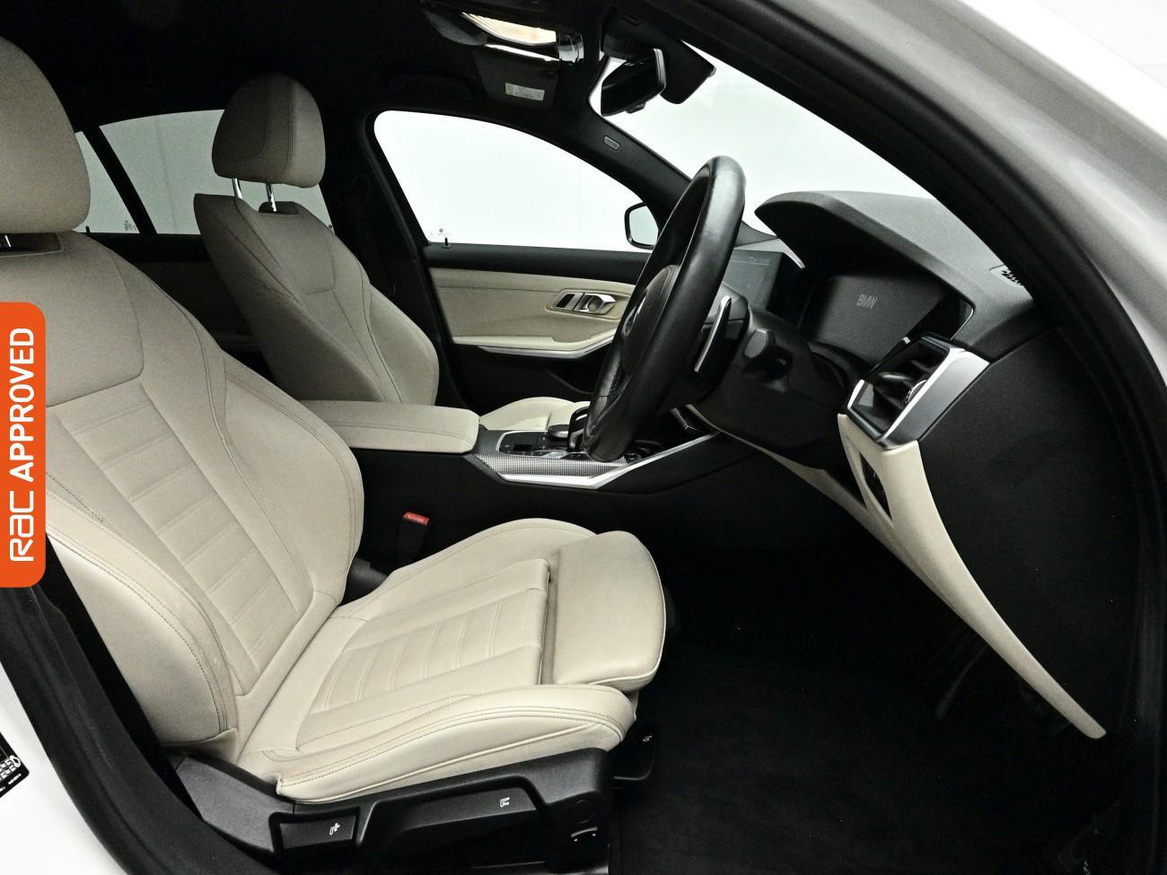 BMW 3 Series view 12