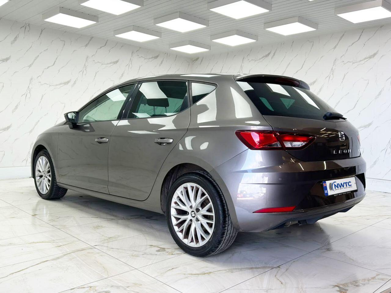 SEAT Leon view 8