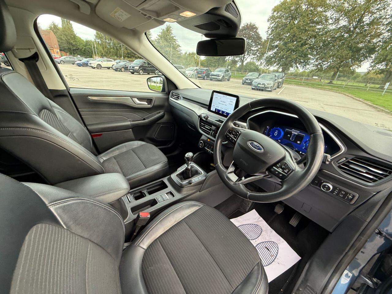 Ford Kuga view 73