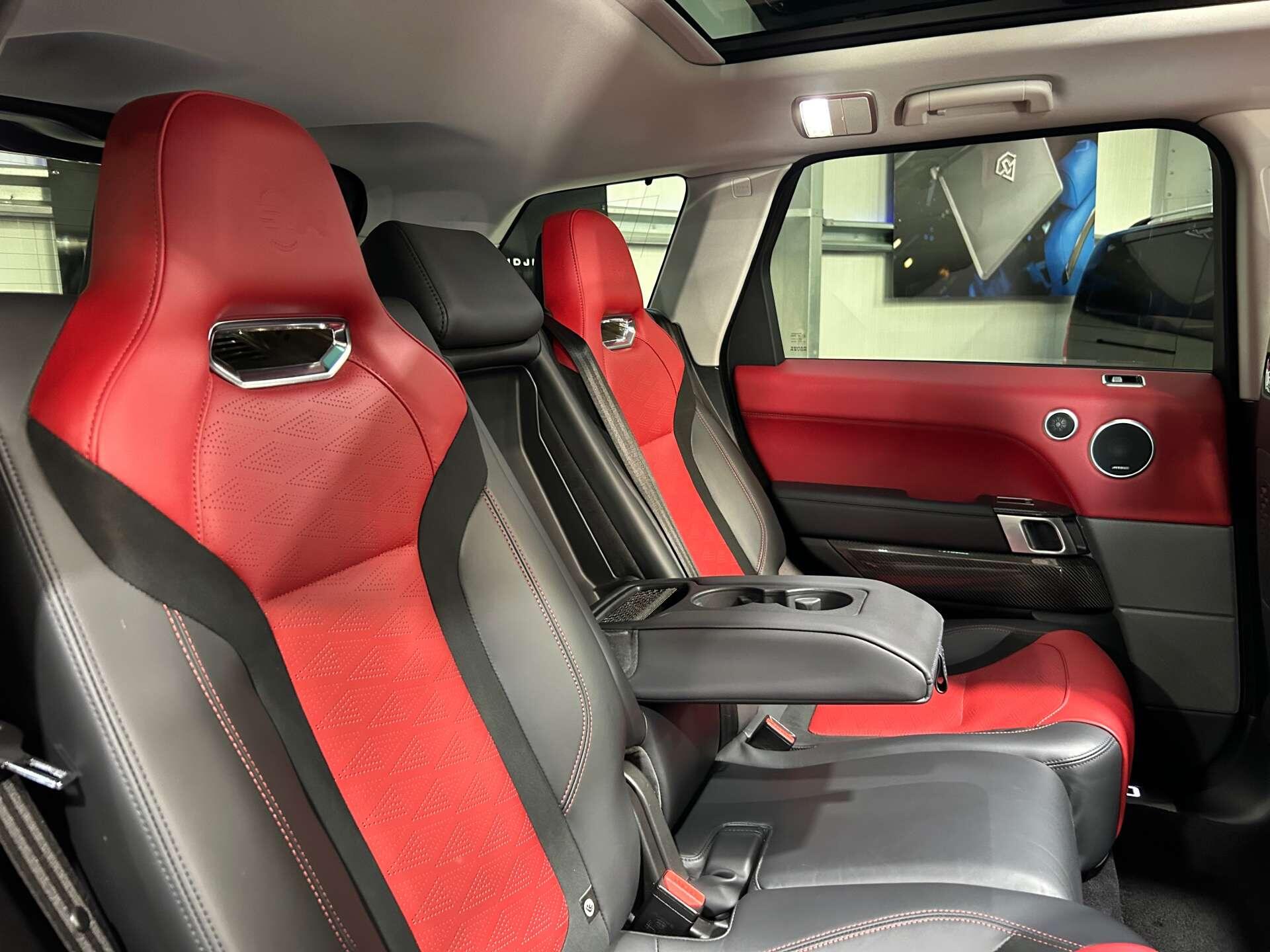Land Rover Range Rover Sport view 26