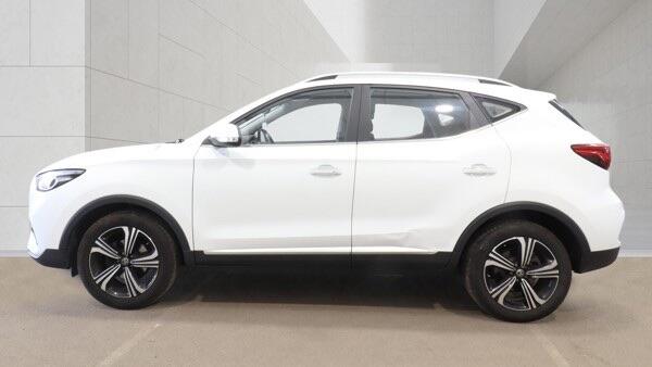 MG ZS view 10