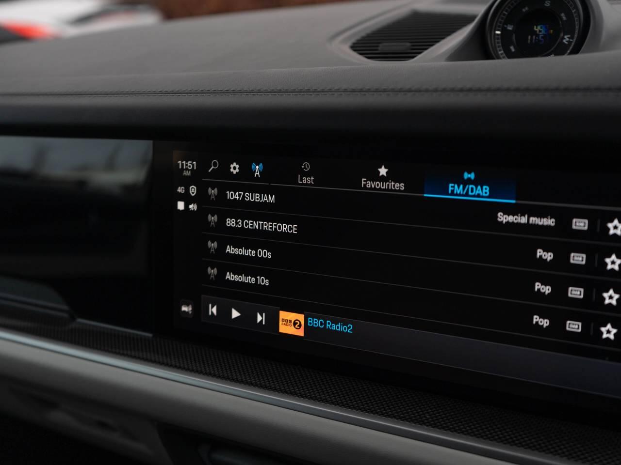 Porsche Cayenne view 30