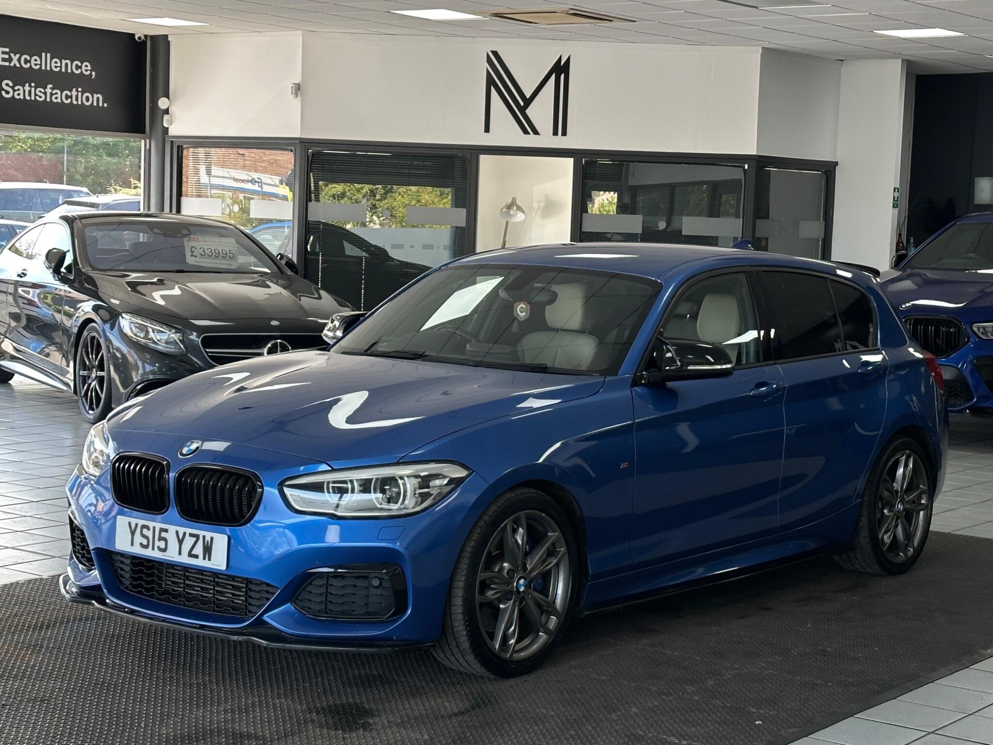 BMW 1 Series view 6