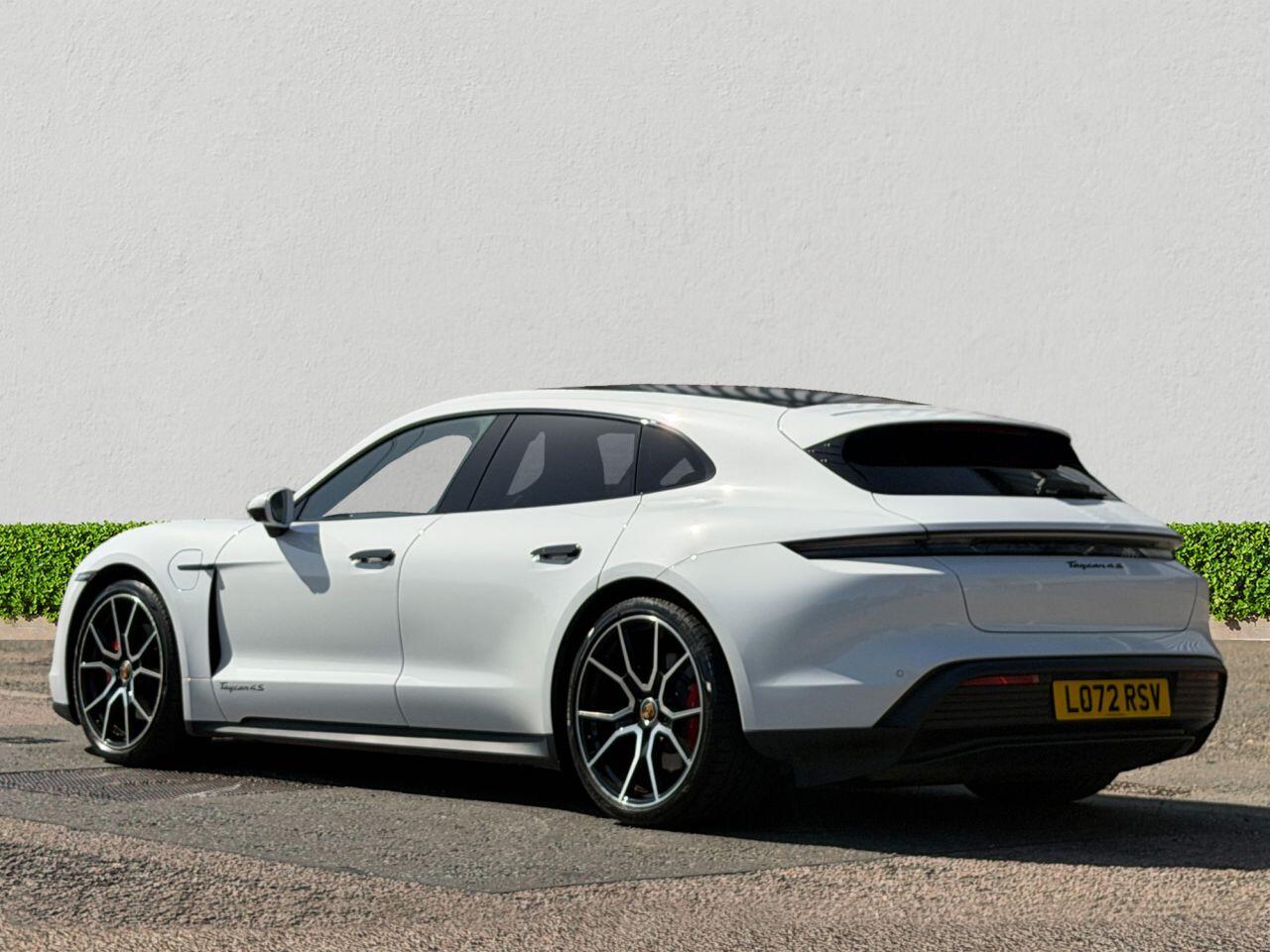 Porsche Taycan view 5