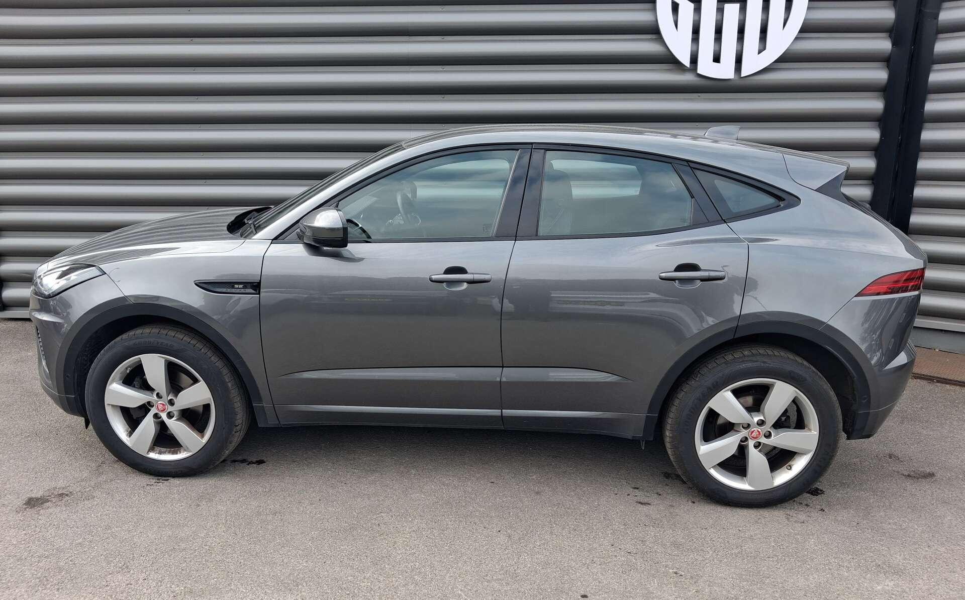 Jaguar E-Pace view 3