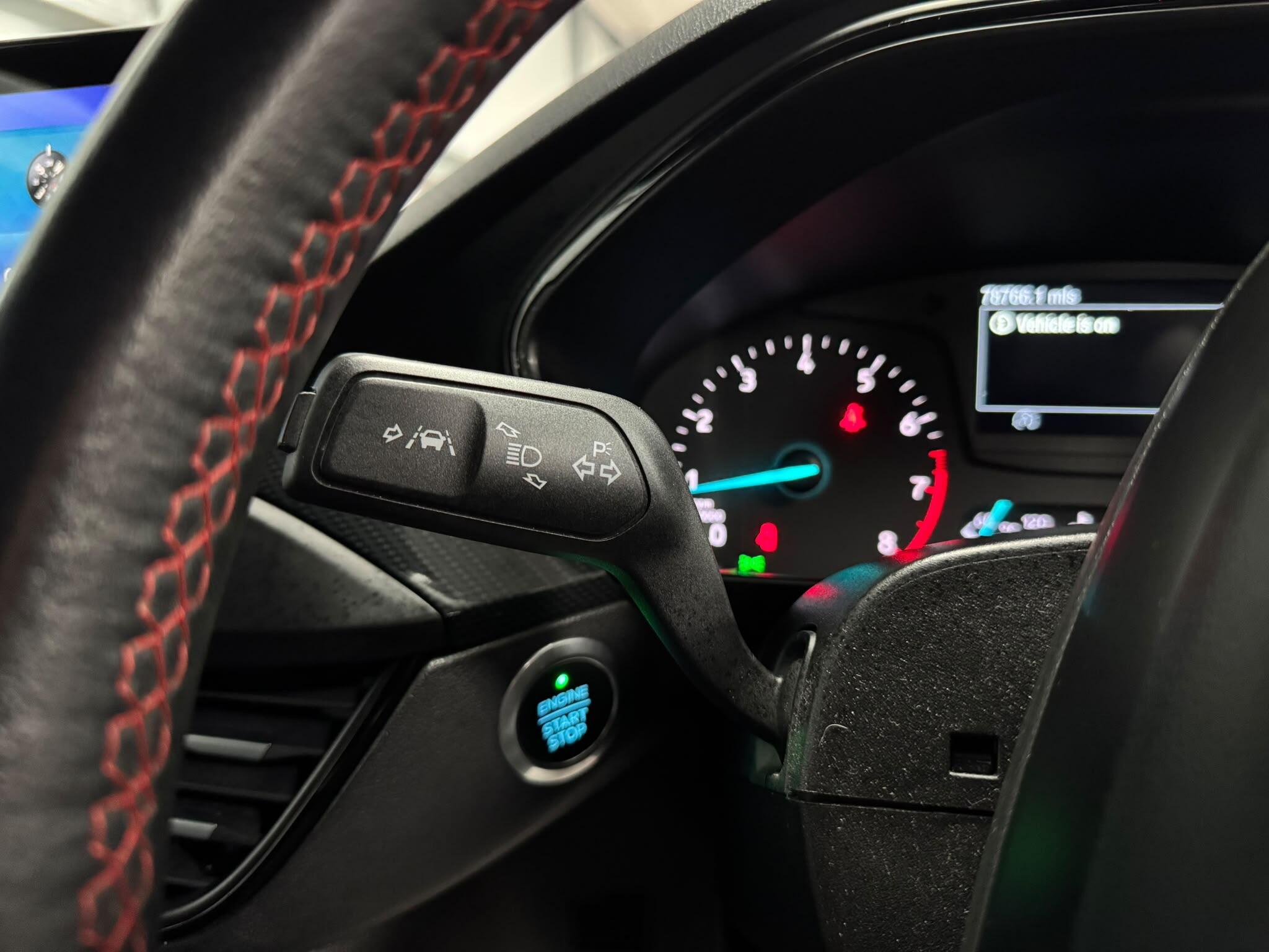 Ford Focus view 38