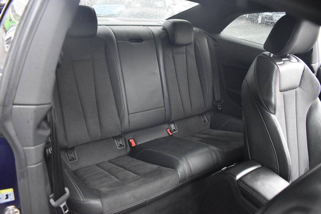 Audi A5 view 30