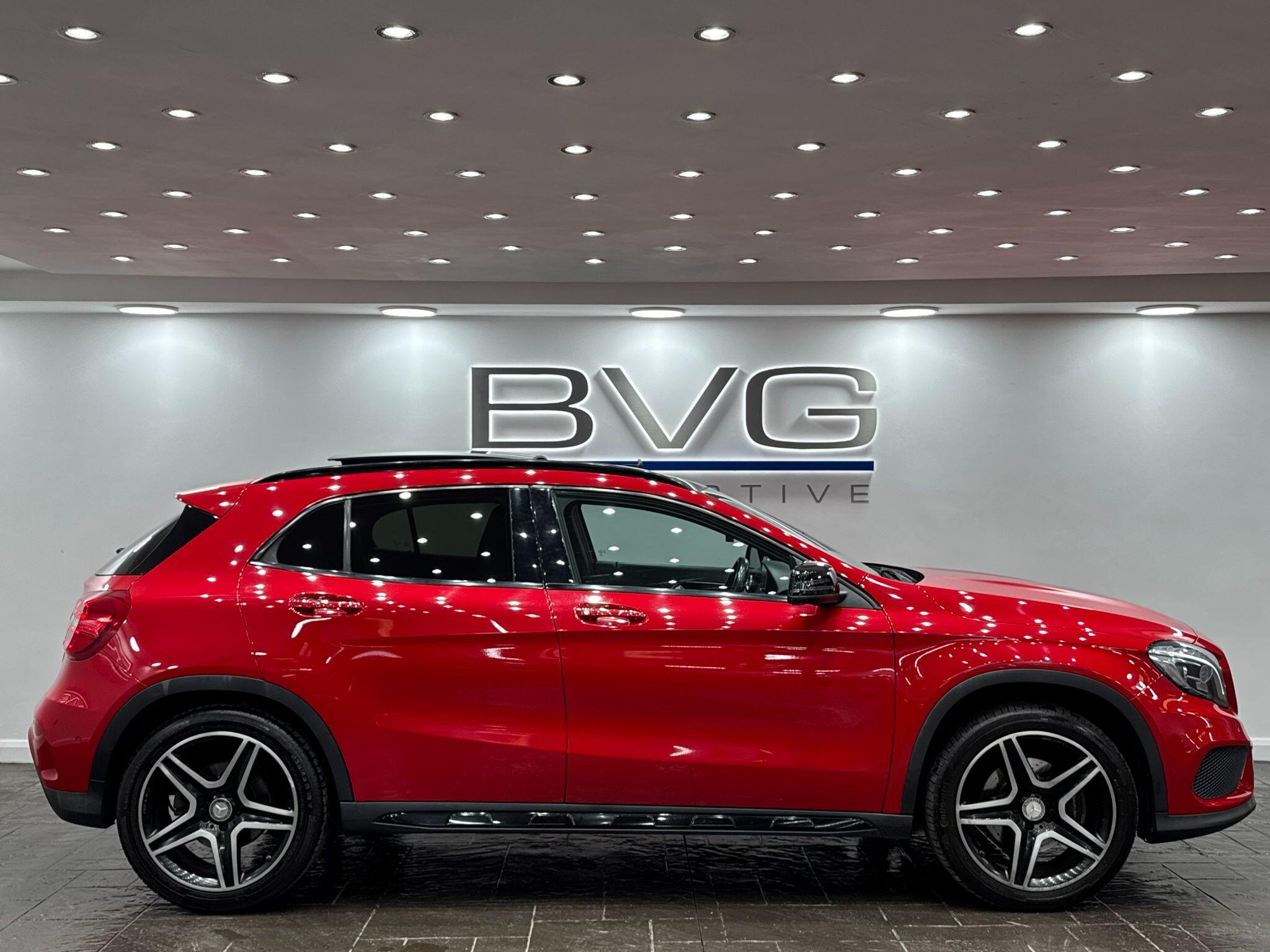 Mercedes-Benz GLA view 14