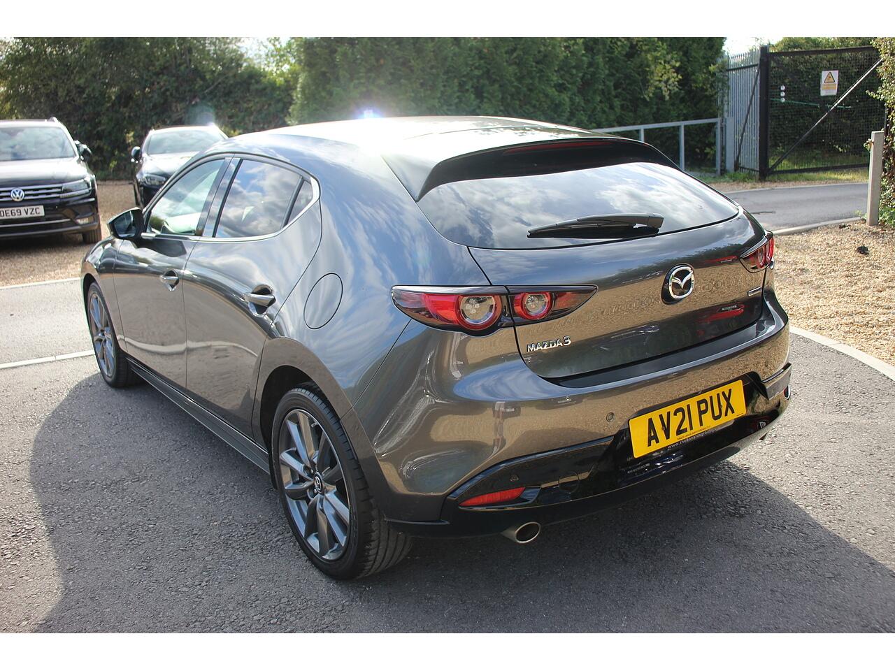 Mazda Mazda3 view 9