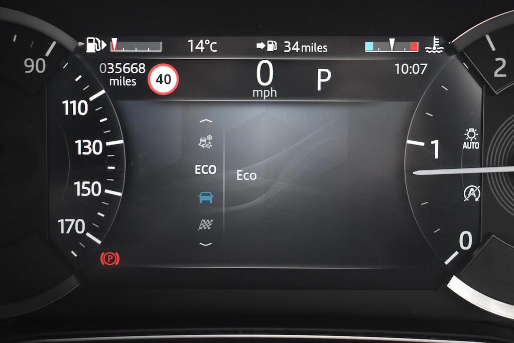 Jaguar E-Pace view 63
