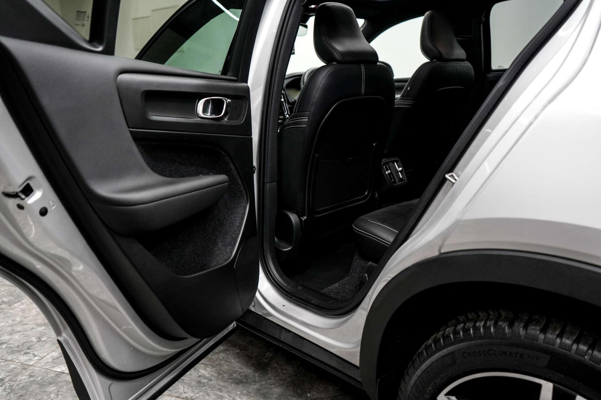 Volvo XC40 view 26