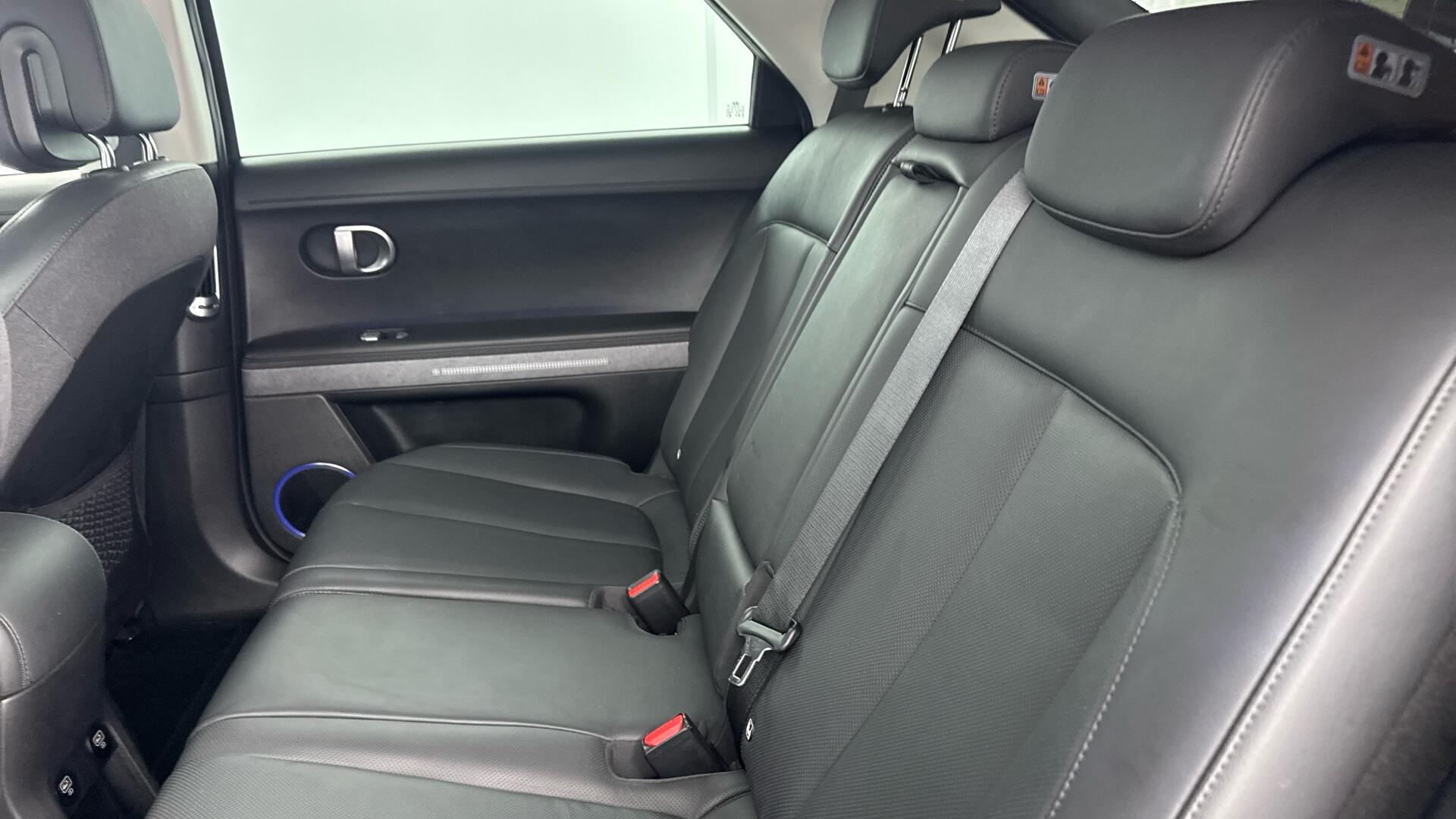Hyundai Ioniq 5 view 14