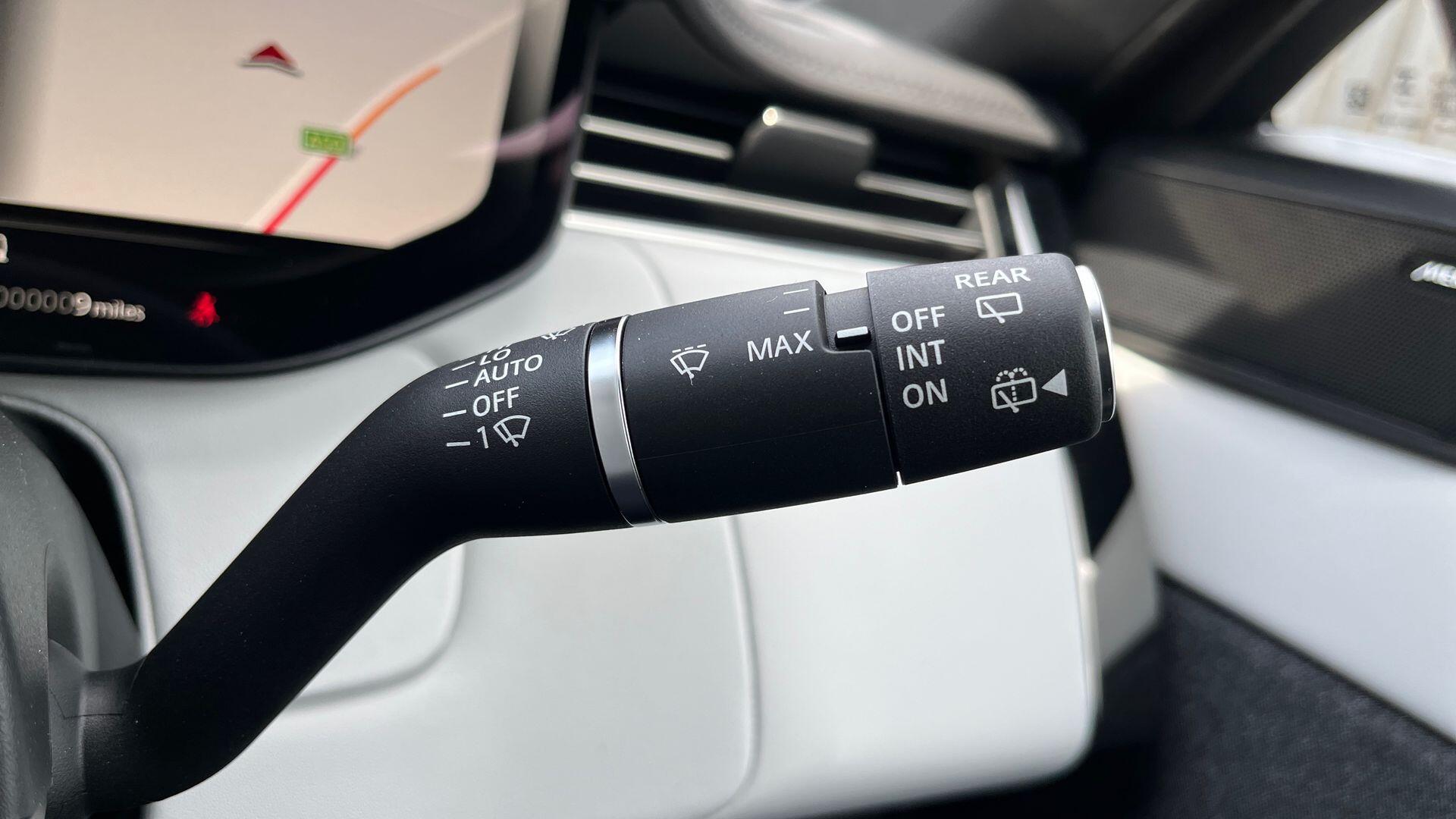Land Rover Range Rover Sport view 19