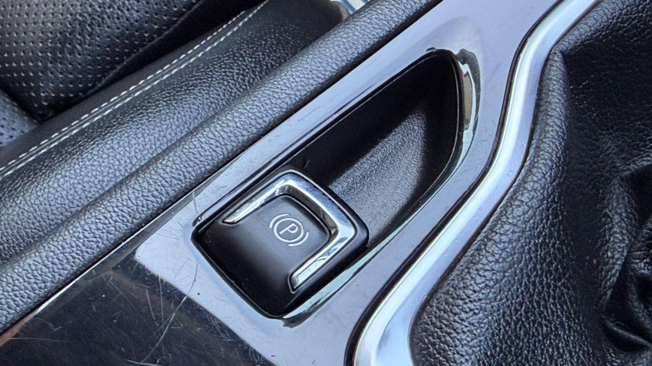 Vauxhall Insignia view 33