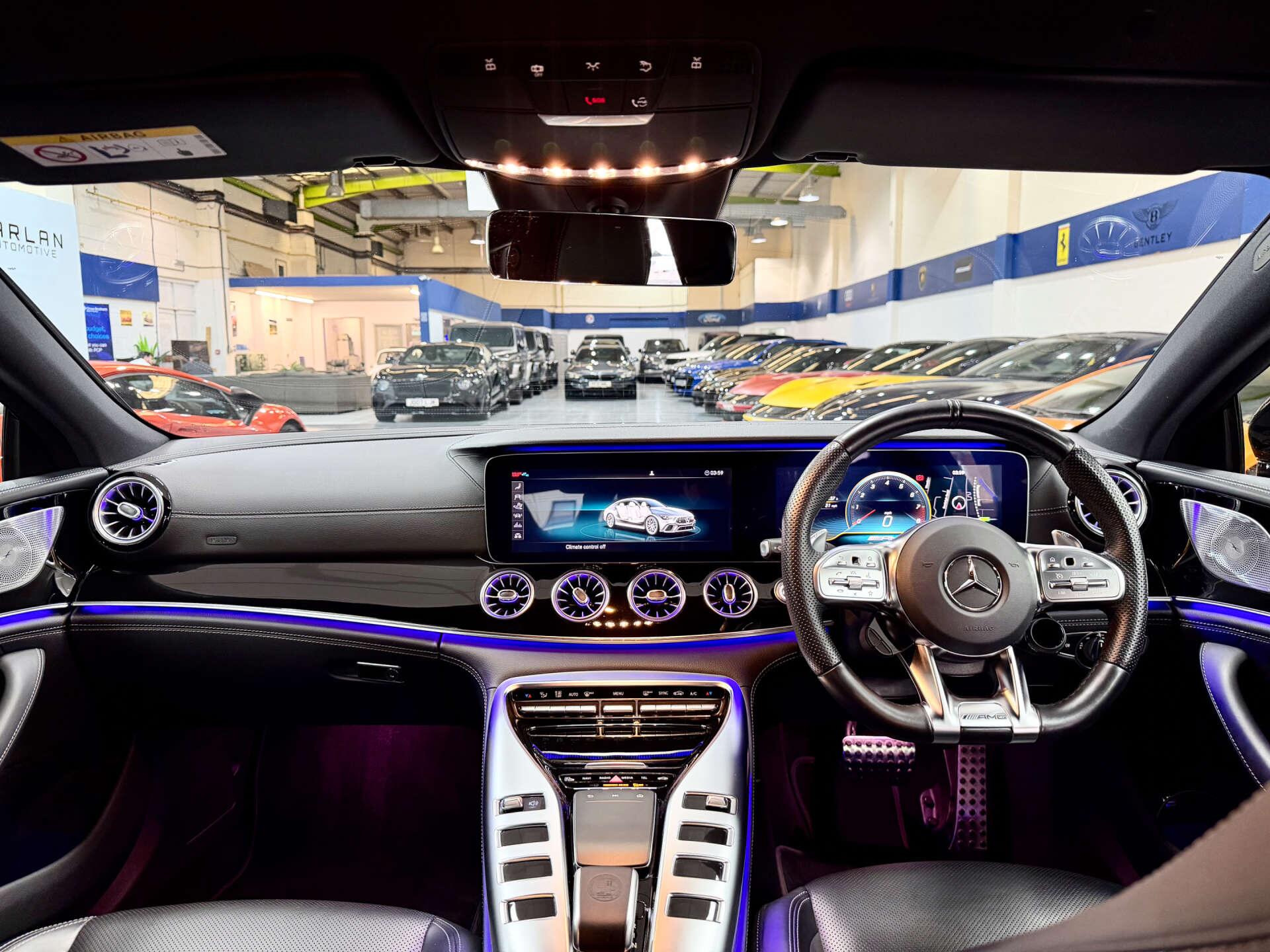 Mercedes-Benz Amg GT view 90