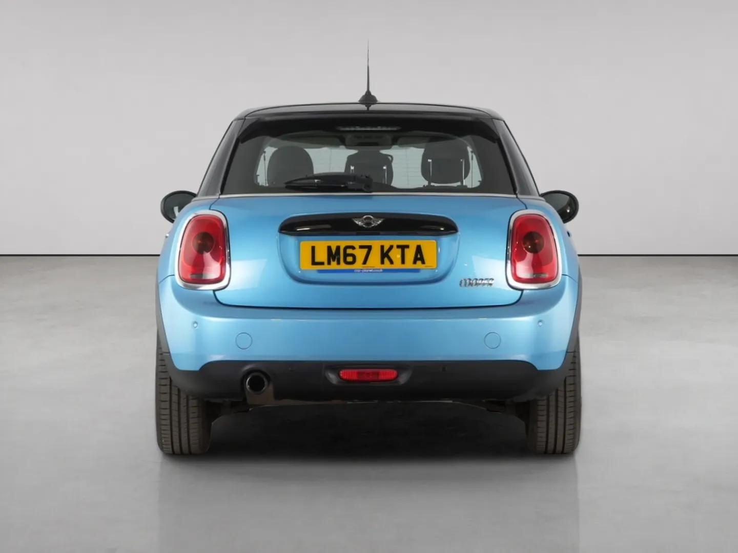Mini Hatch view 7