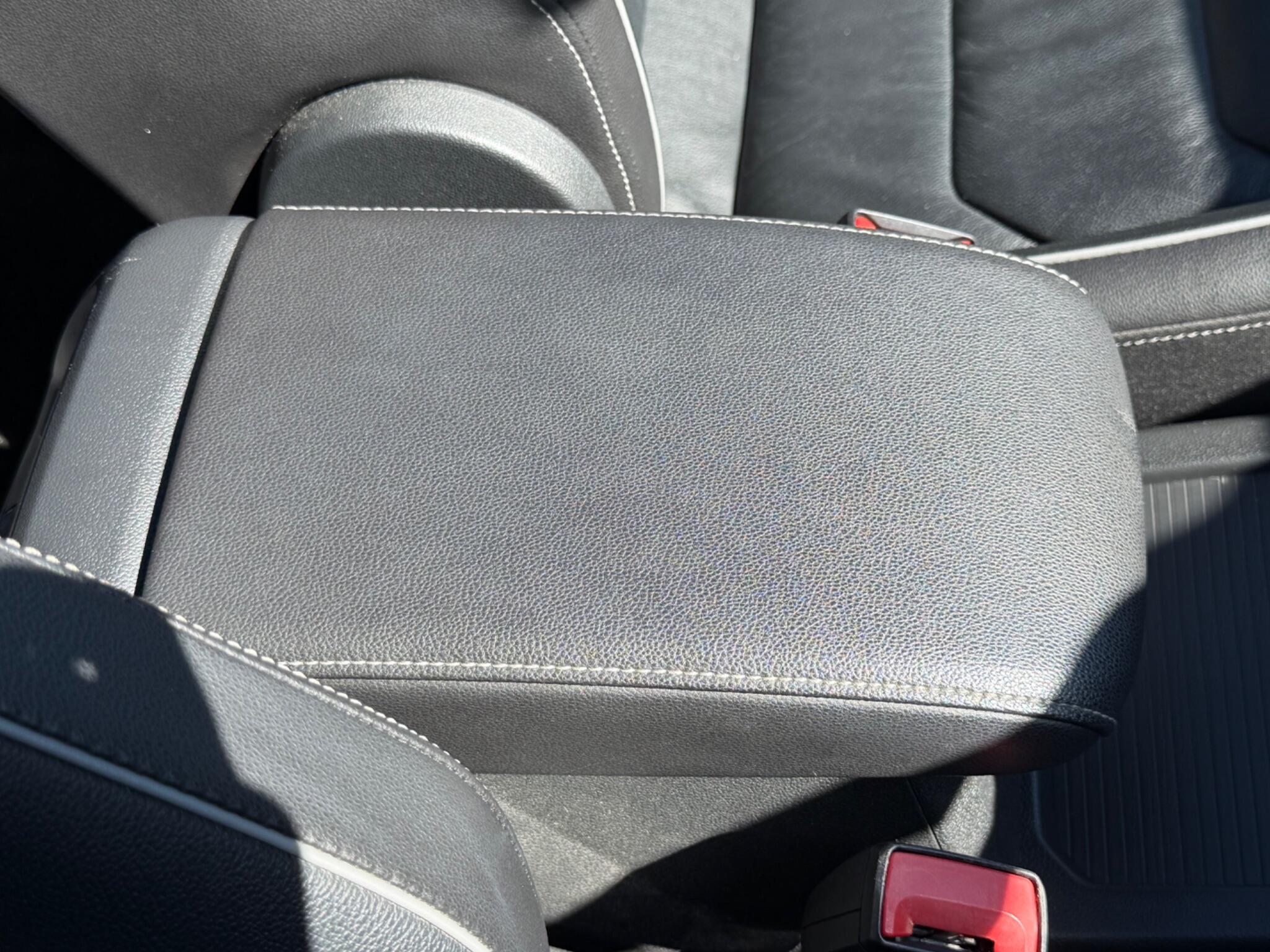 Volkswagen Tiguan view 45