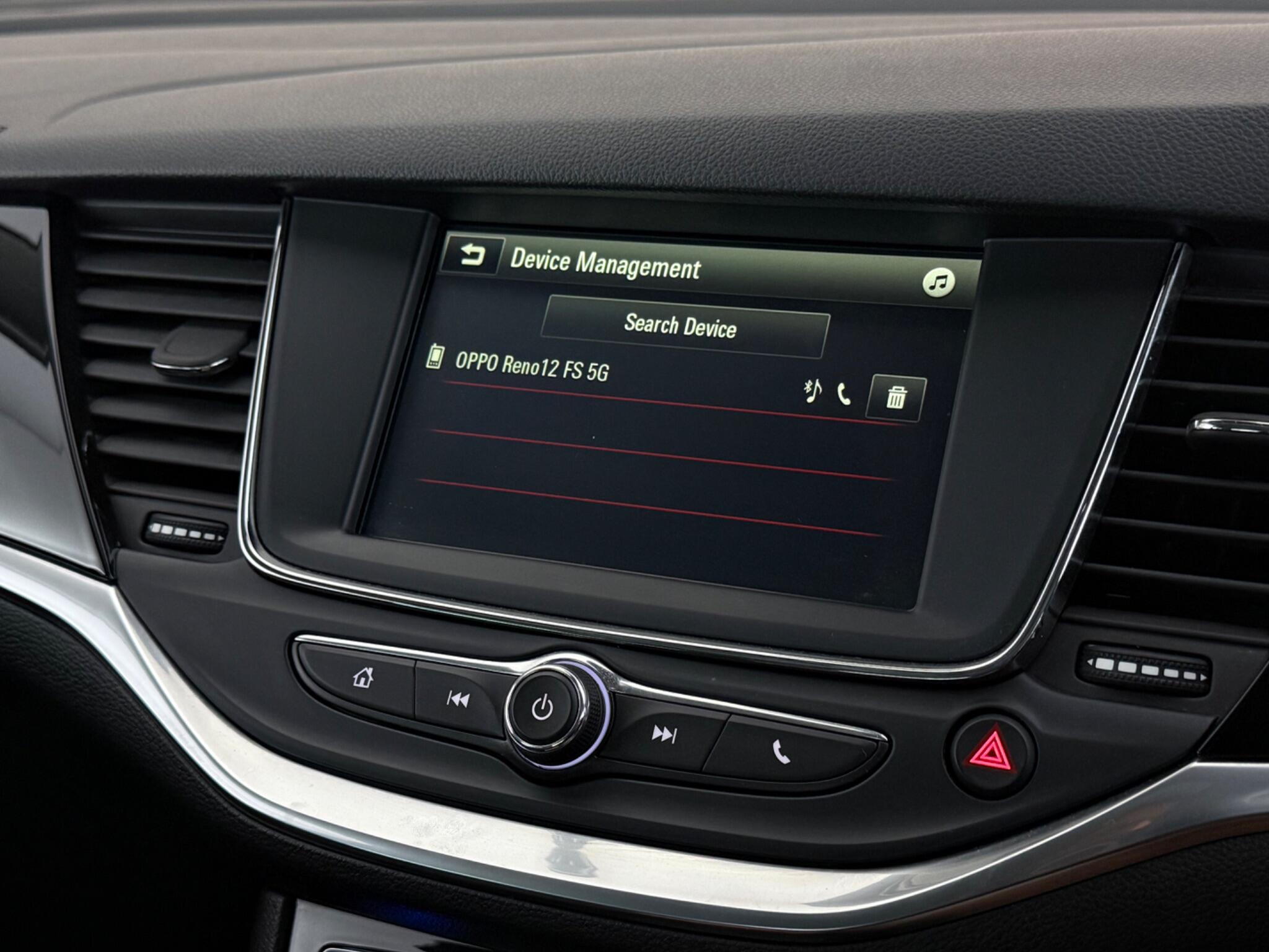 Vauxhall Astra view 21