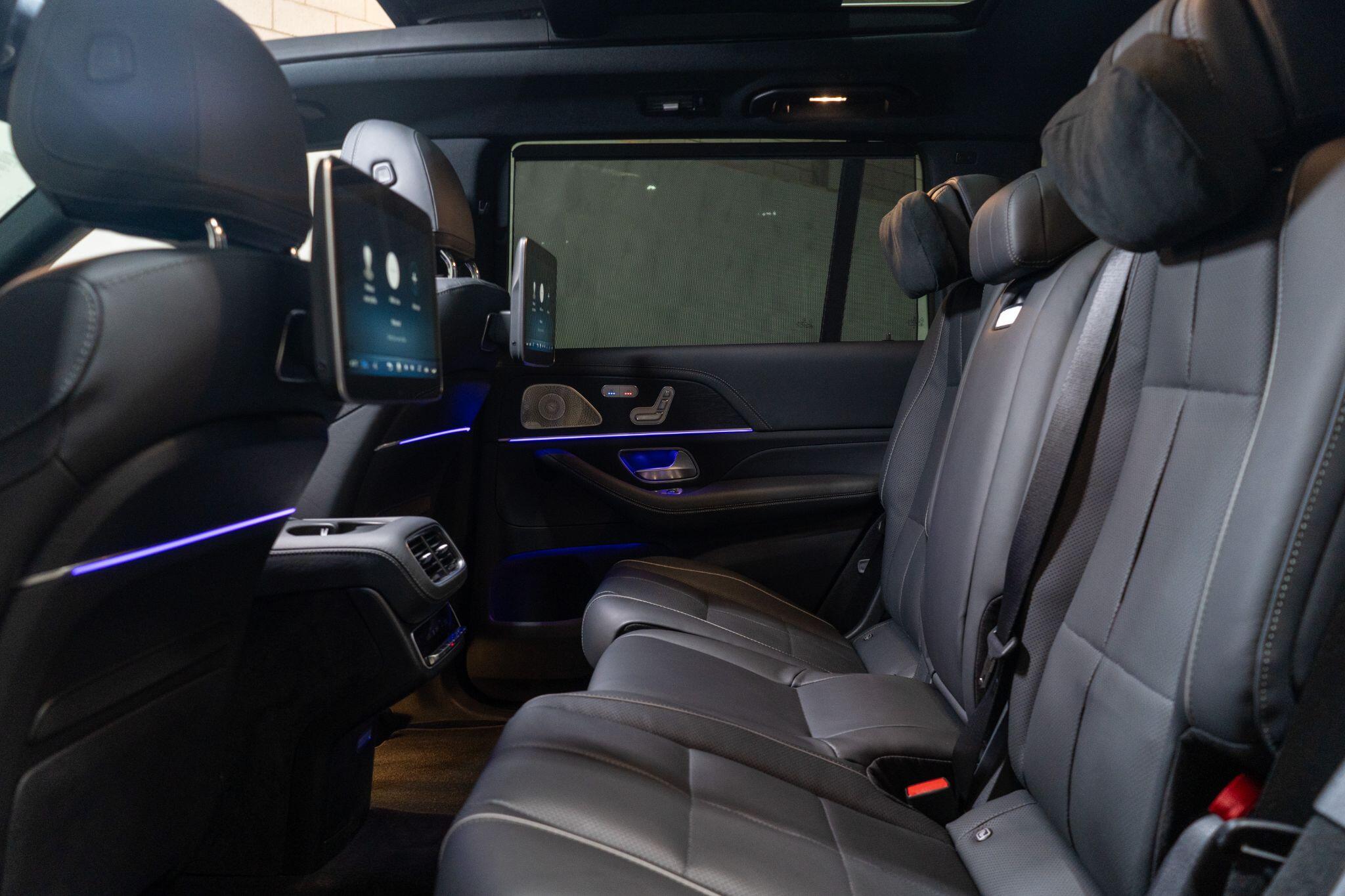 Mercedes-Benz GLS view 17