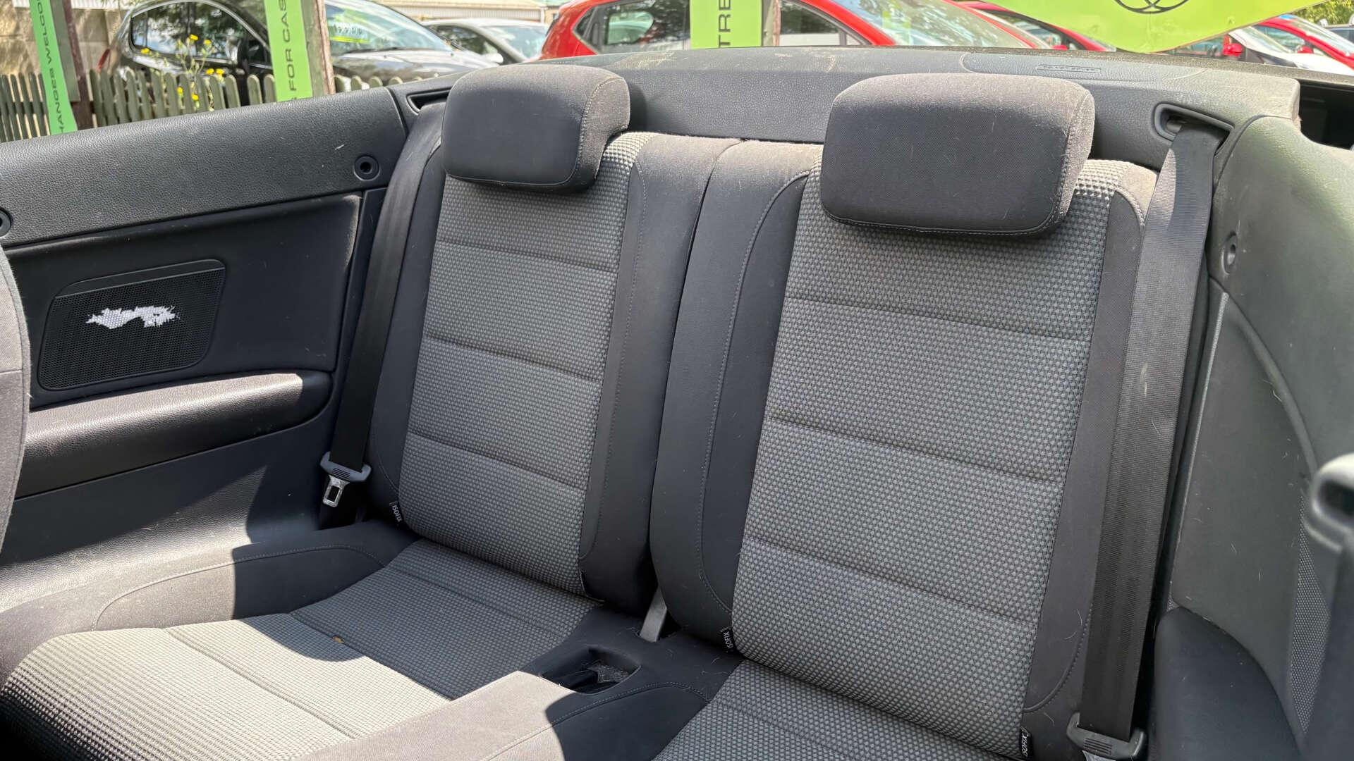 Volkswagen Golf view 17