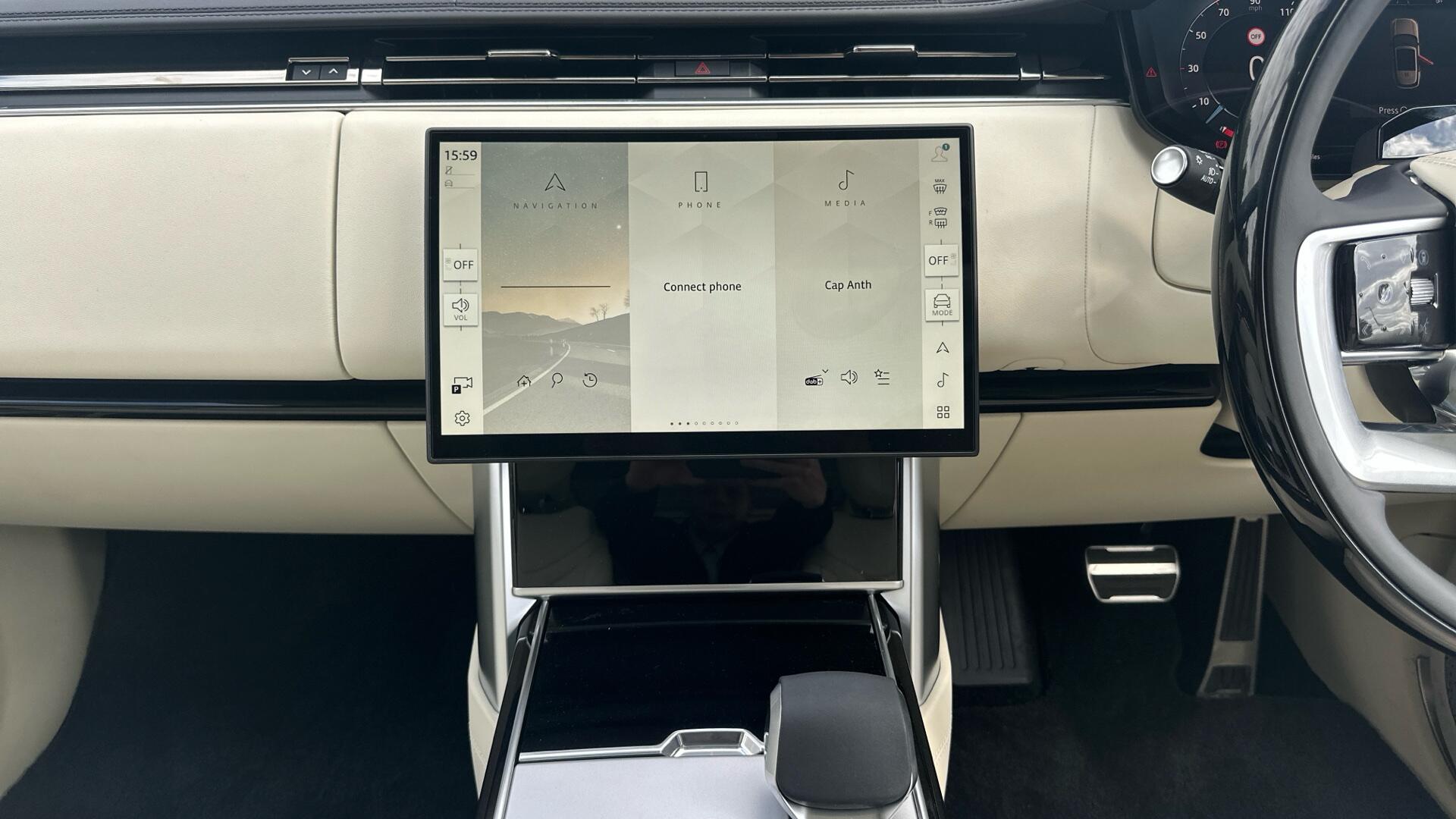 Land Rover Range Rover view 12