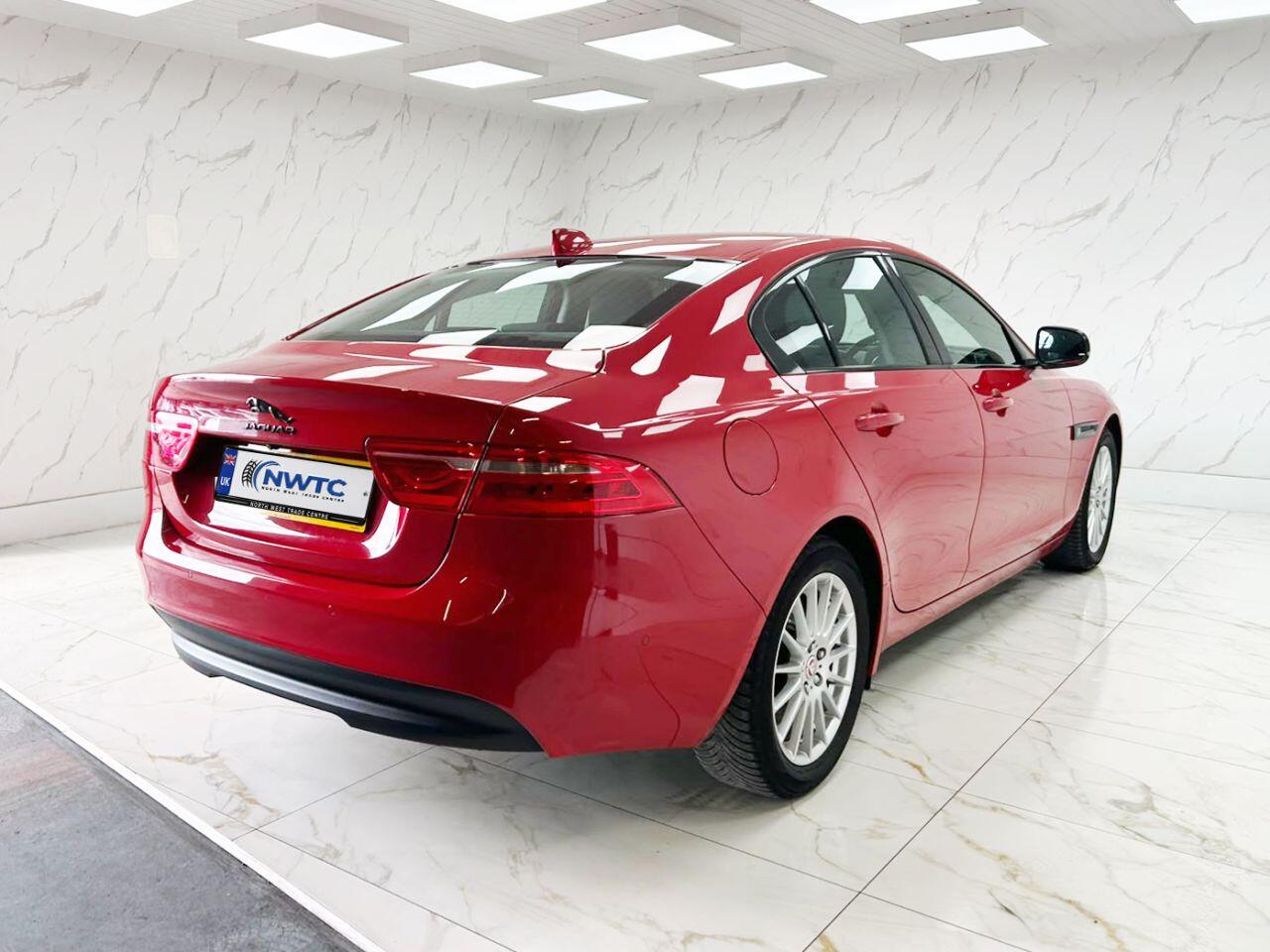 Jaguar Xe view 10