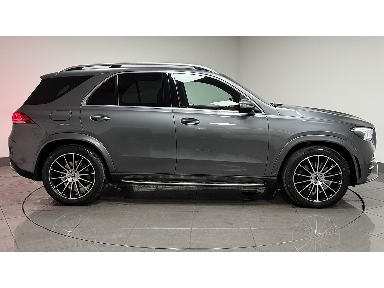 Mercedes-Benz GLE view 9