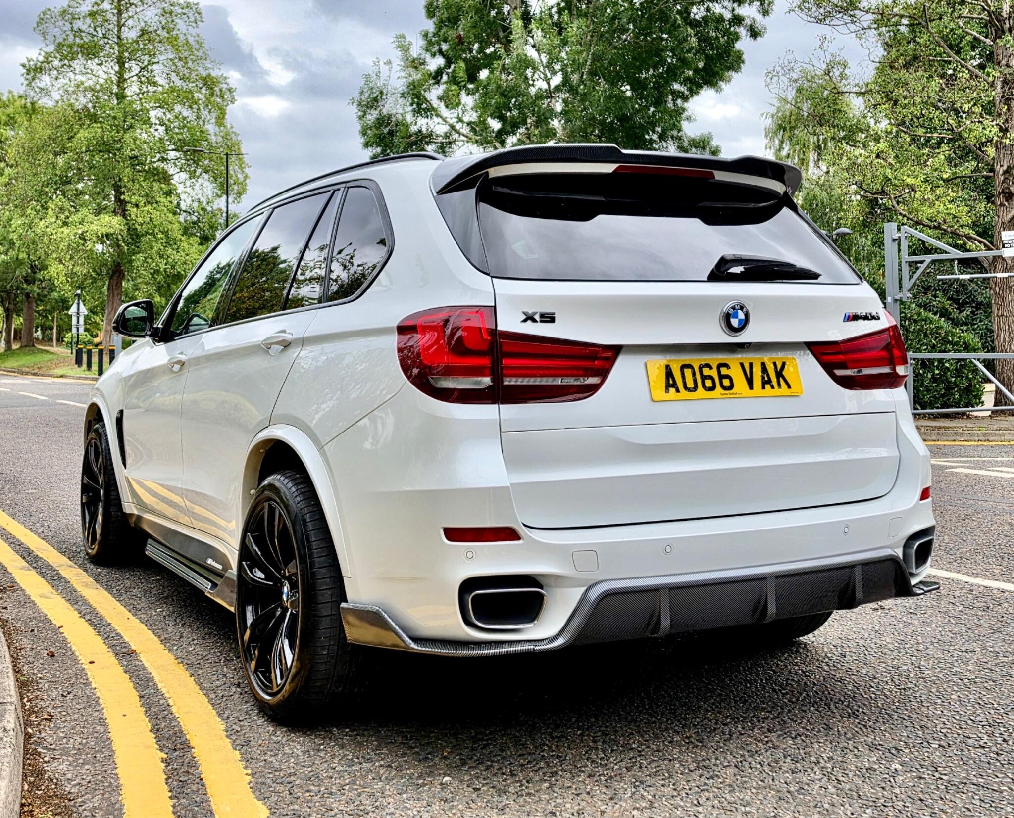 BMW X5 view 22