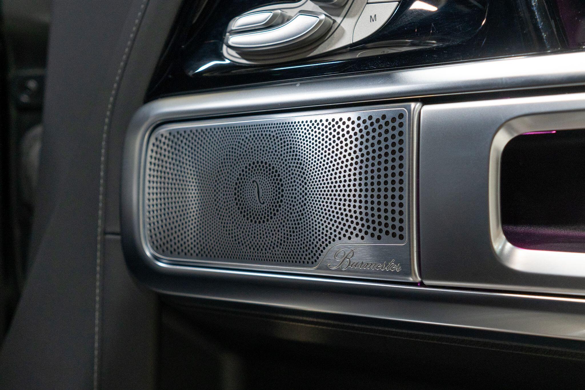 Mercedes-Benz G-Class view 41
