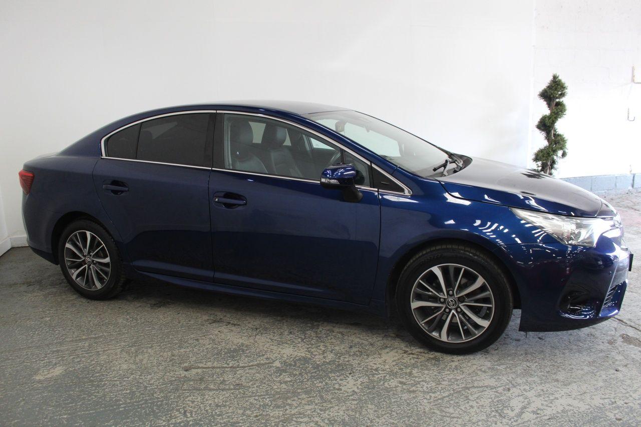 Toyota Avensis view 4