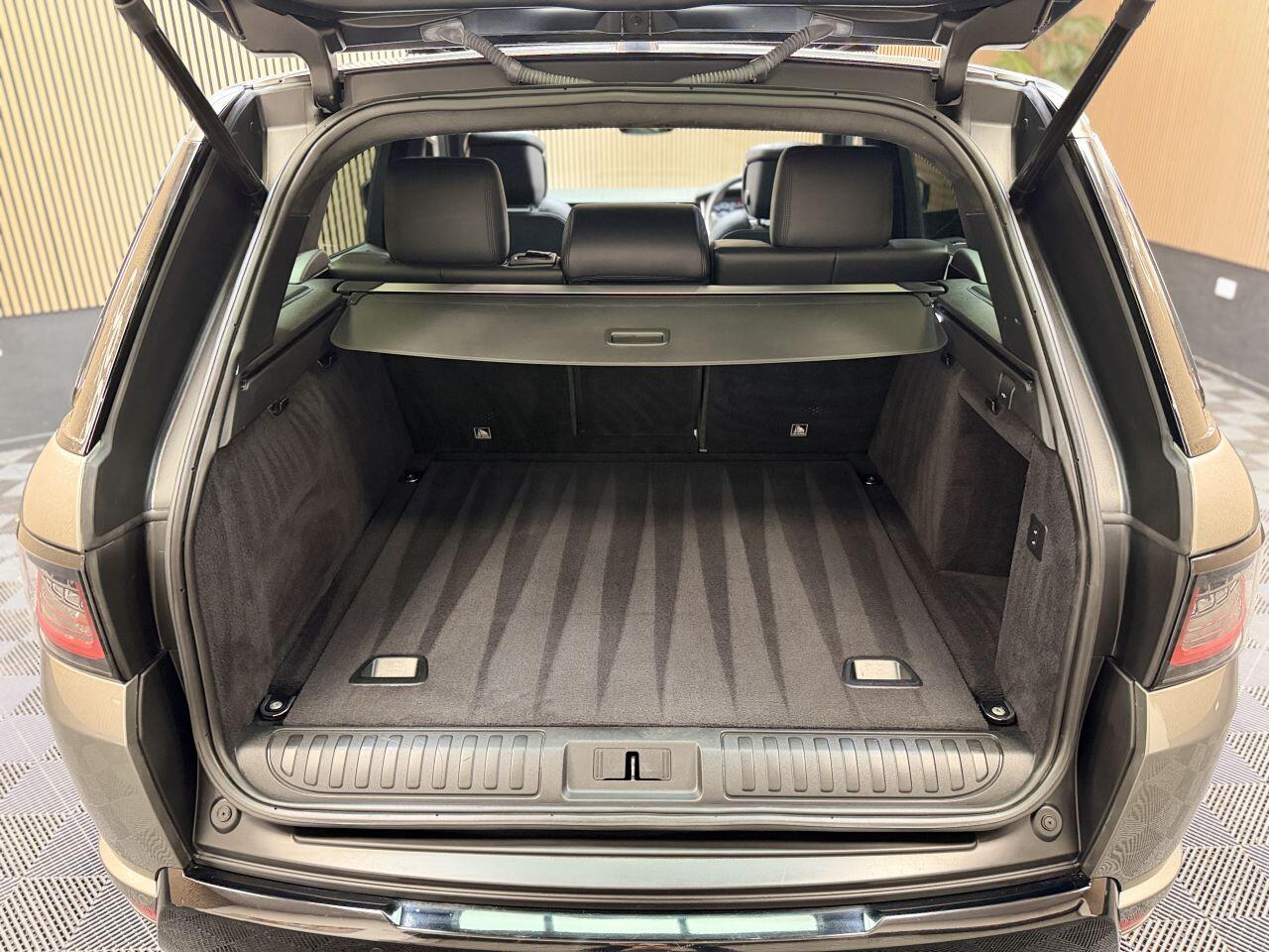 Land Rover Range Rover Sport view 14