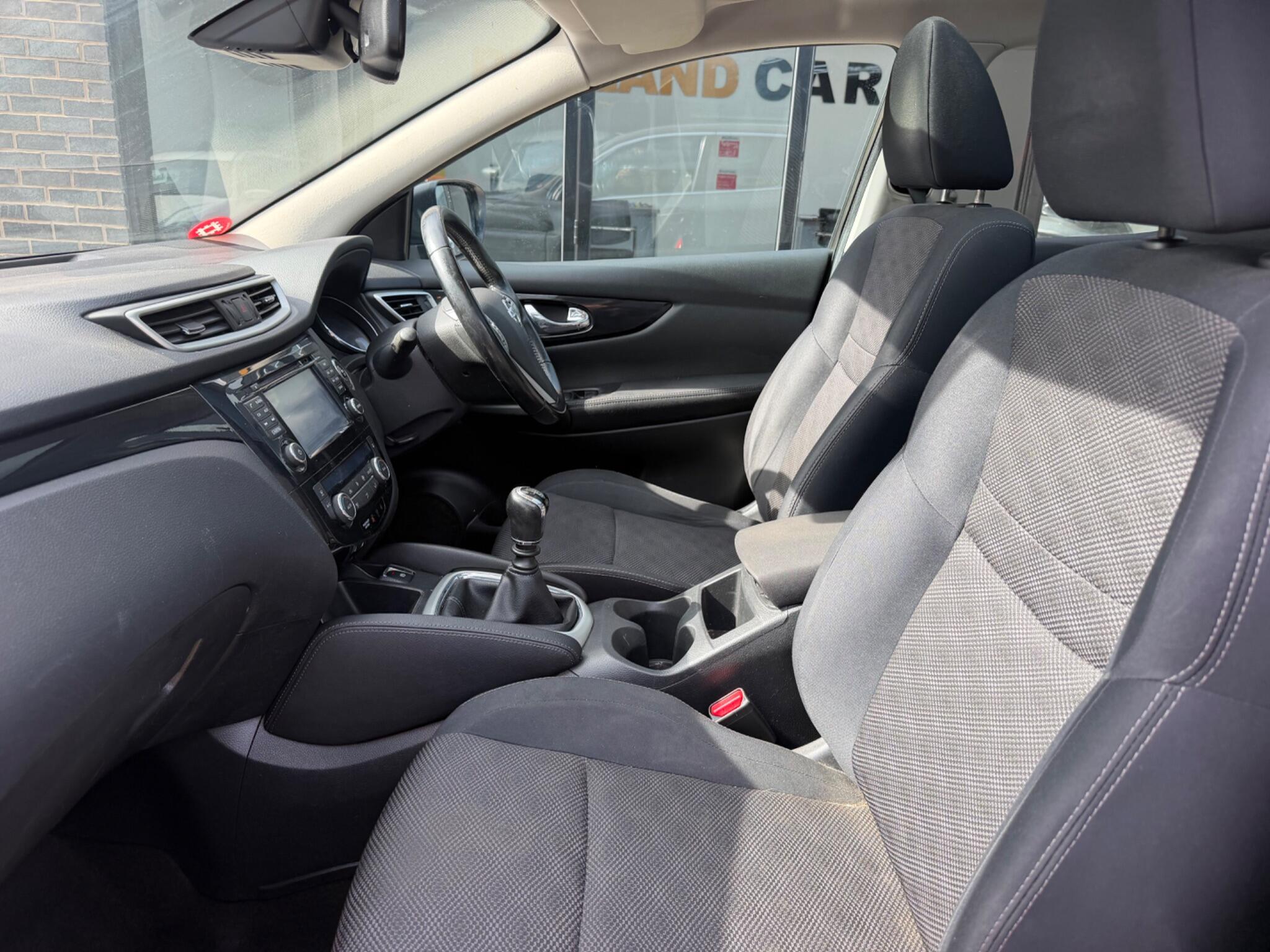 Nissan Qashqai view 16
