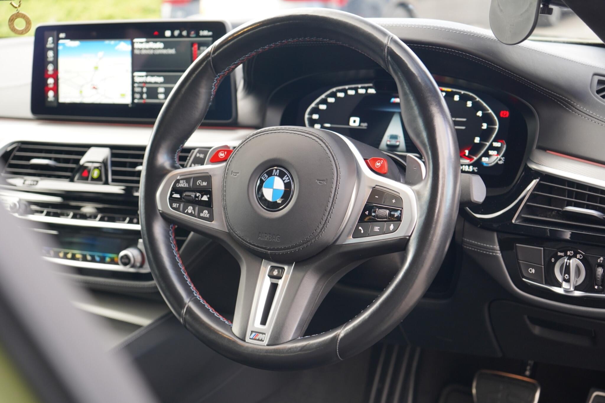 BMW M5 view 18