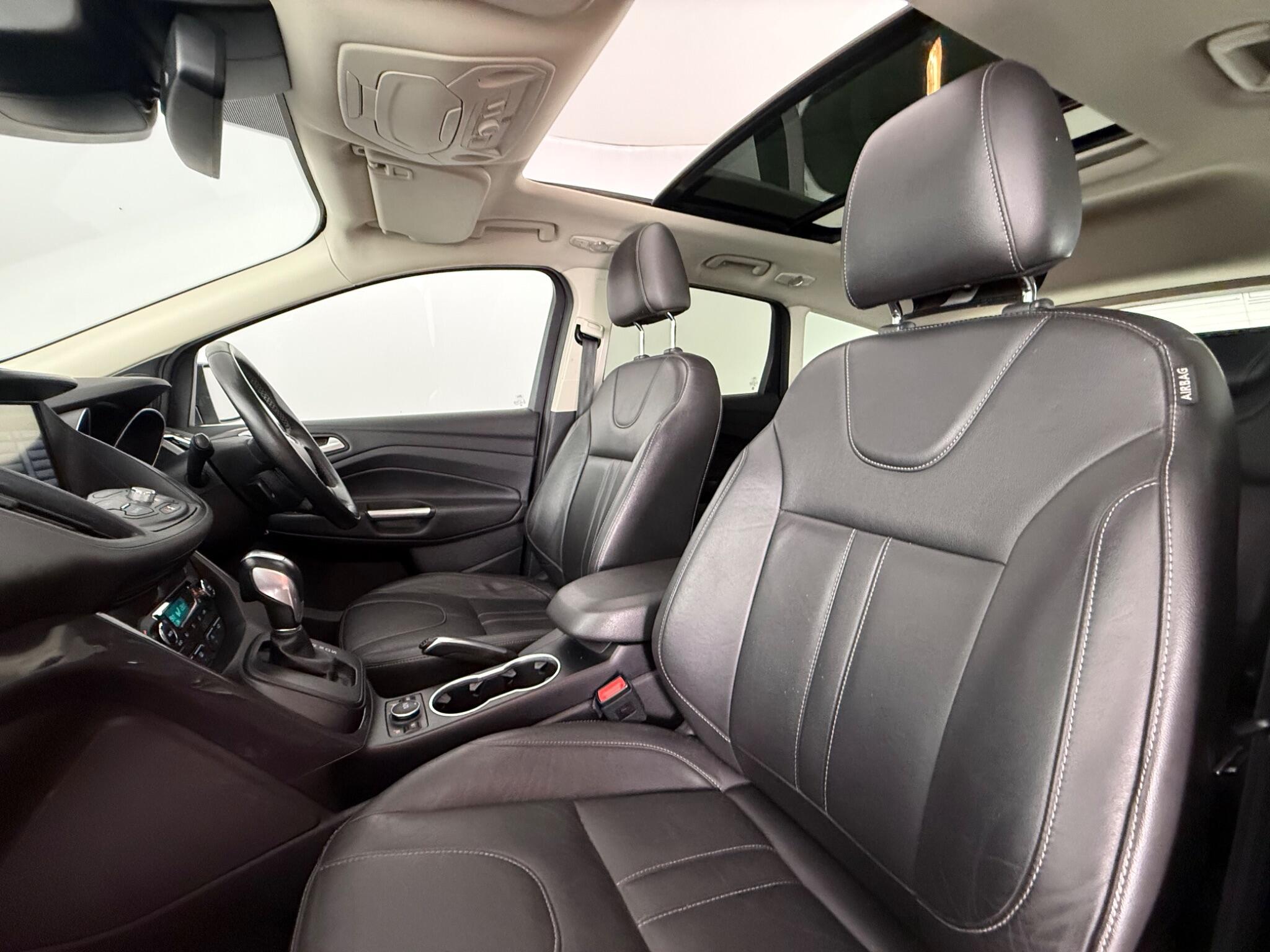 Ford Kuga view 31