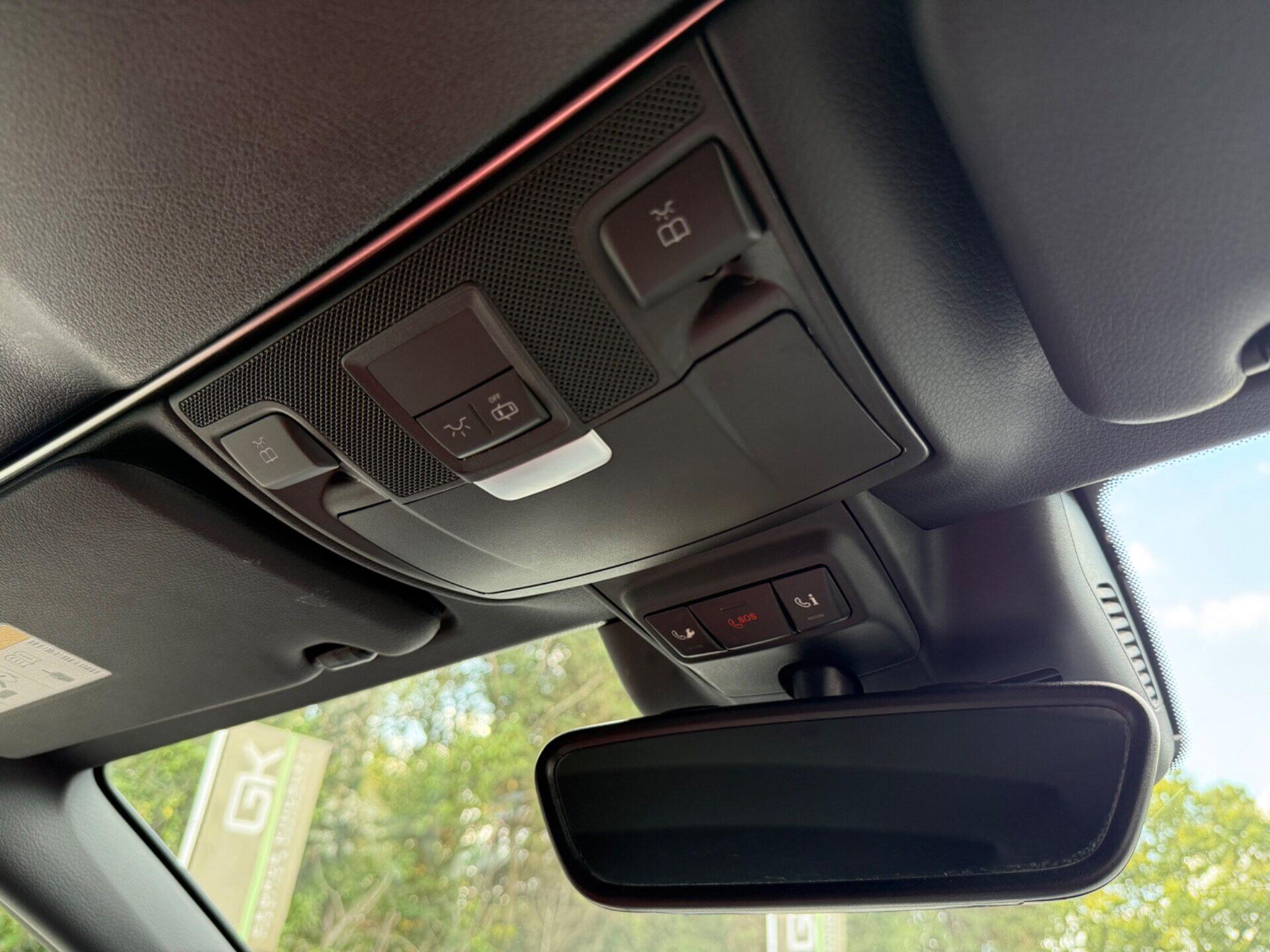 Mercedes-Benz C-Class view 66