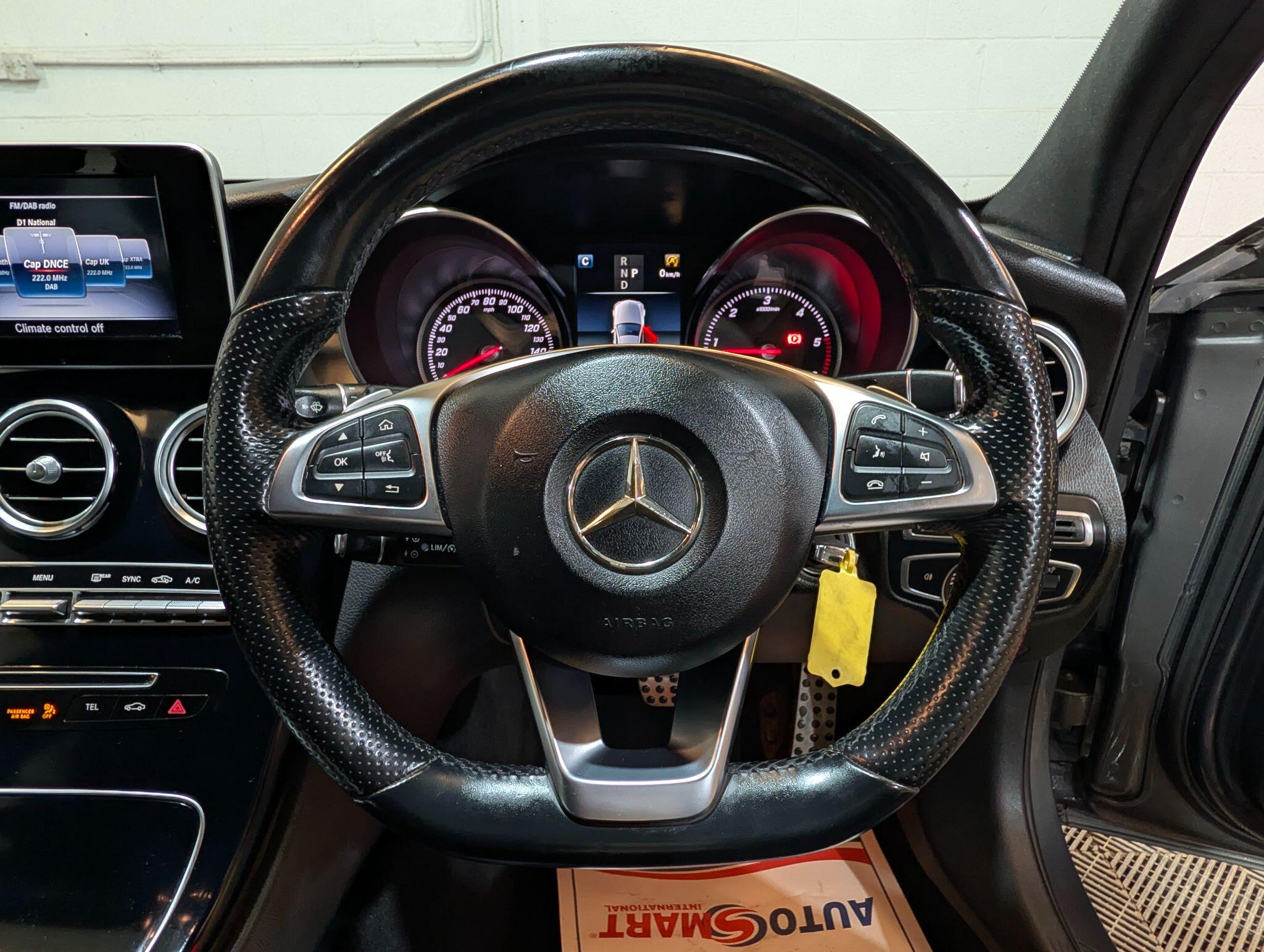 Mercedes-Benz C Class view 8